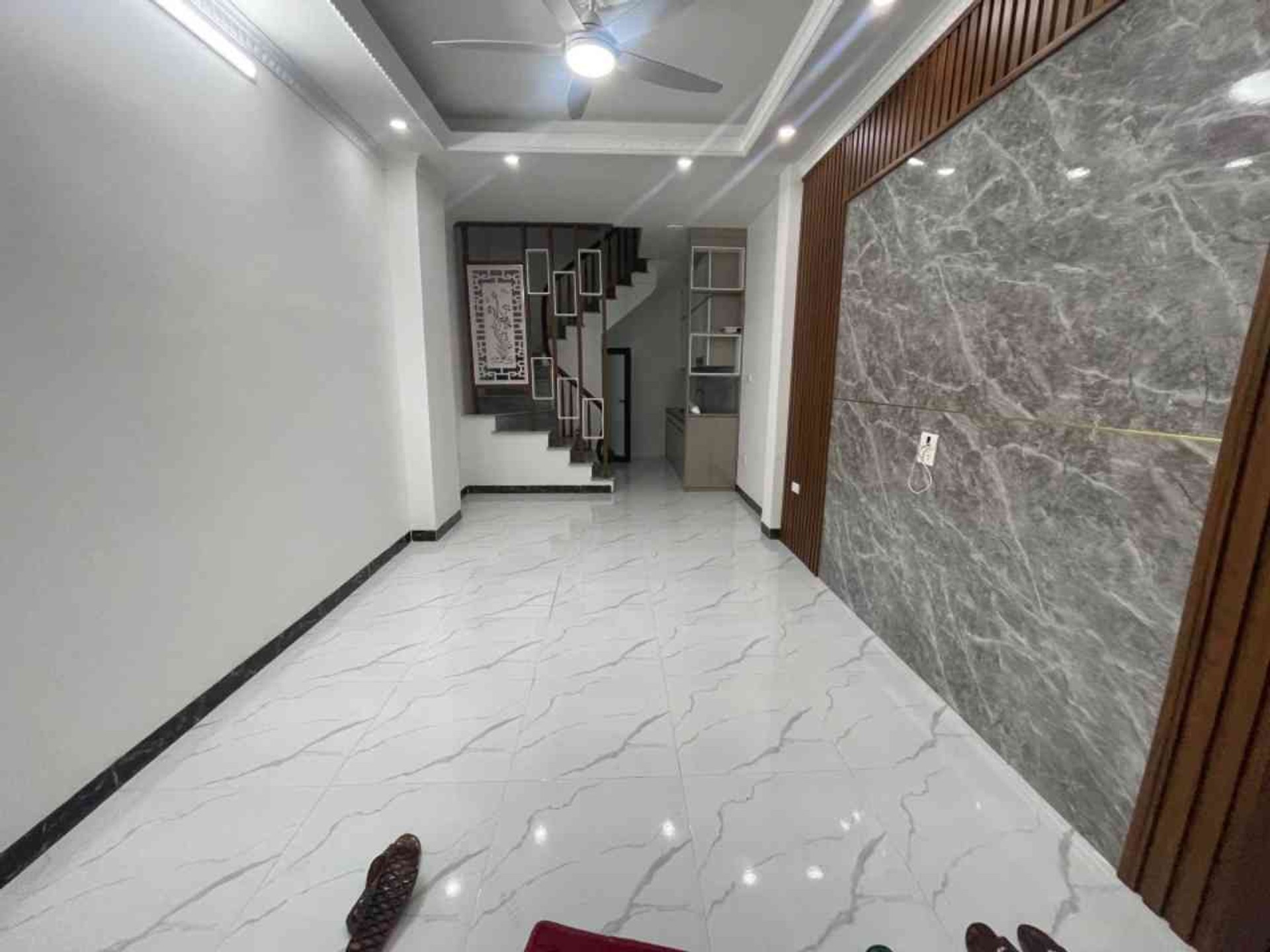 Bán nhà 5 tầng tại Phúc Lợi, ô tô đỗ cửa, nội thất đầy đủ hơn 5 tỷ