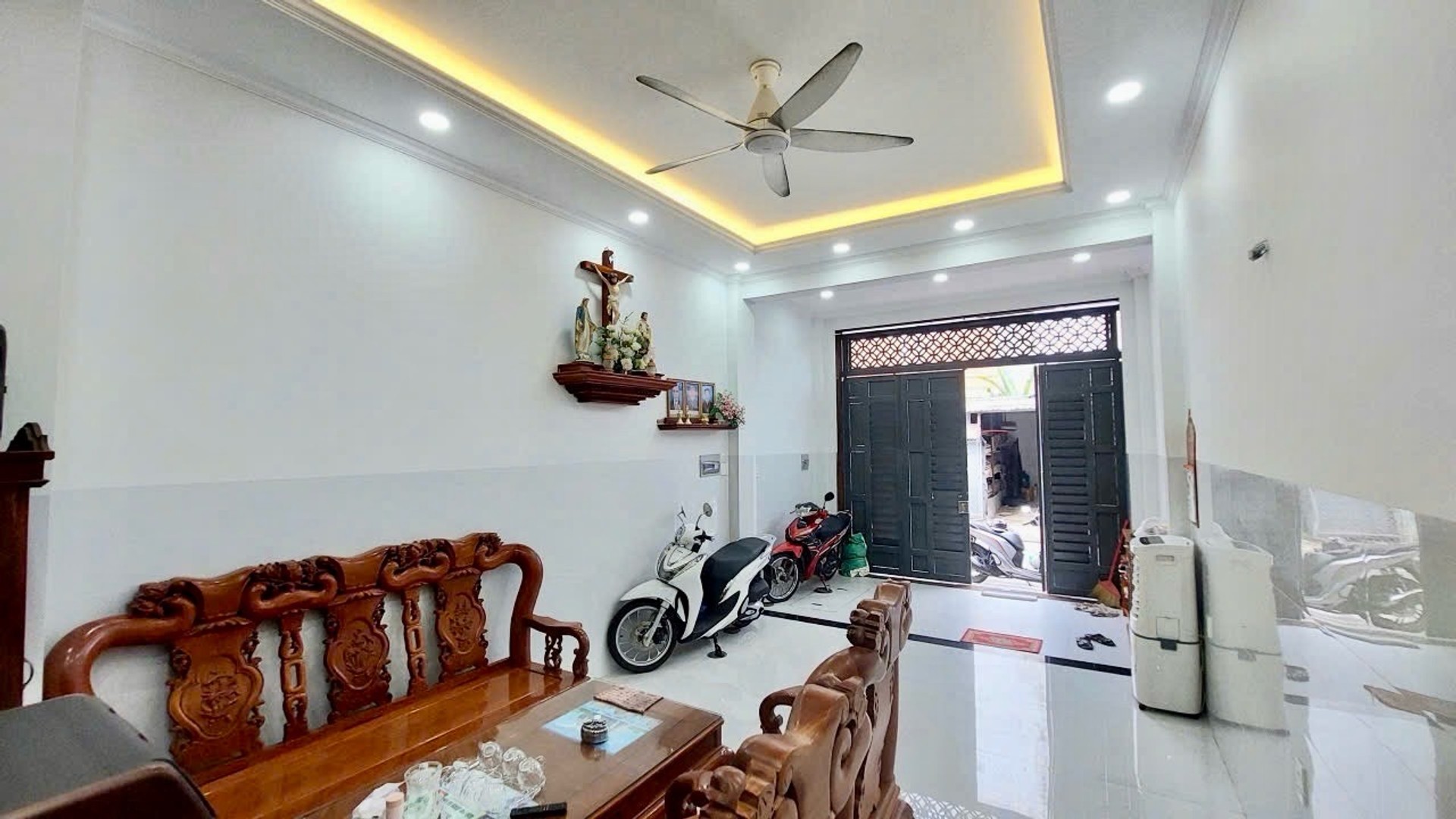 Nhà 4 tầng siêu đẹp ngay Gò Xoài - Giá hời, tặng thêm ưu đãi