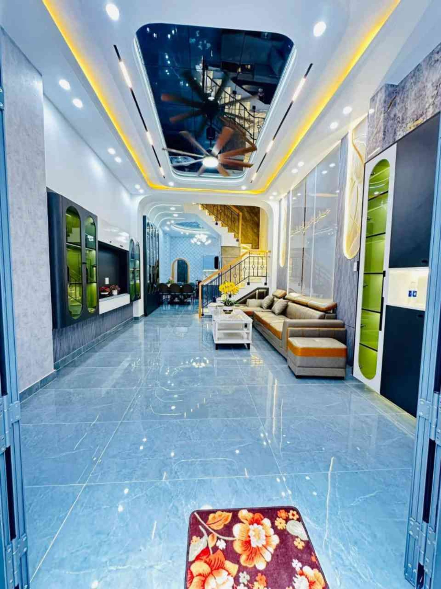 Bán nhà 3 tầng 4 phòng ngủ tại Tân Sơn giá 8.7 tỷ