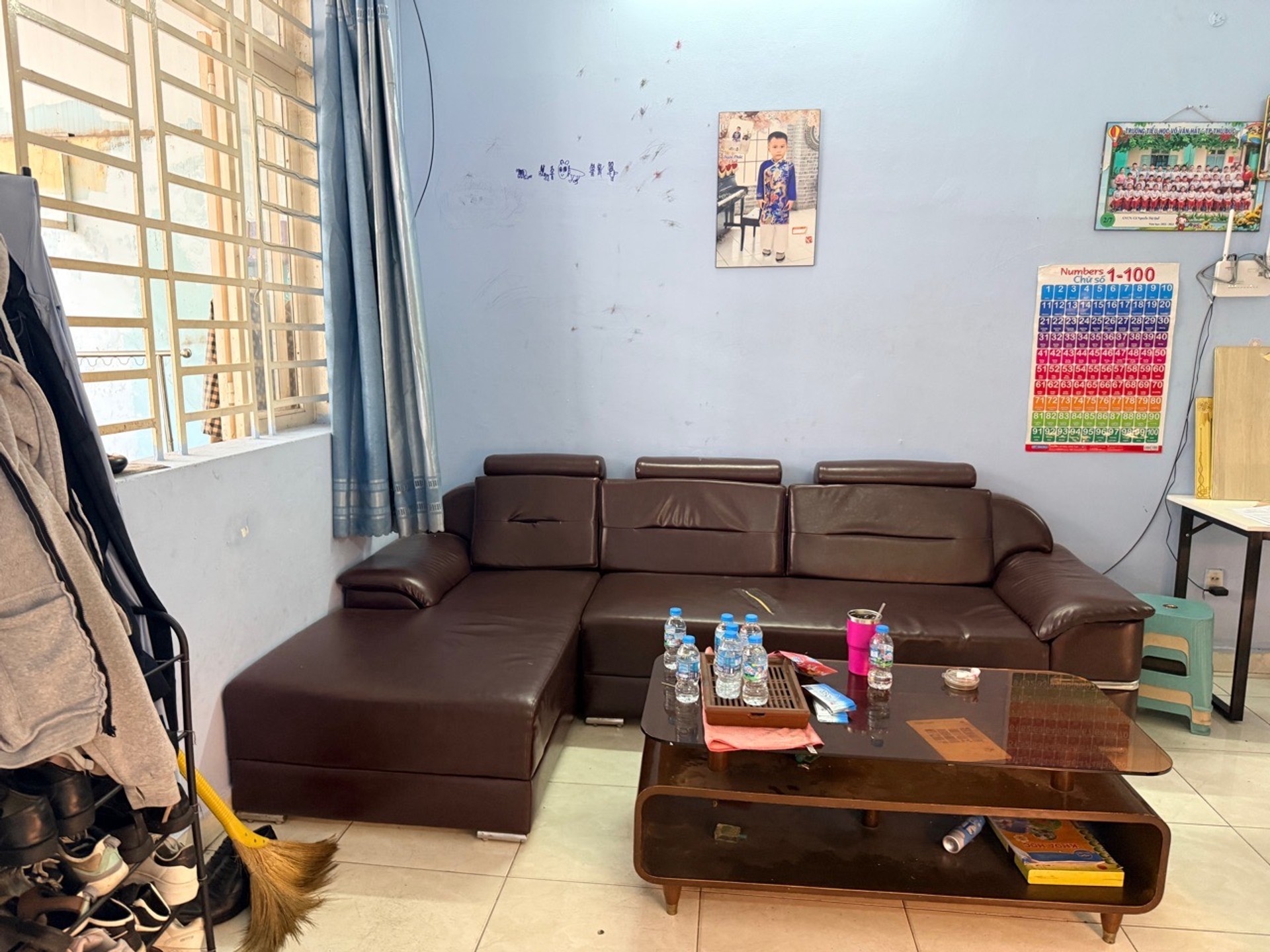 BÁN ĐẤT TẶNG NHÀ CẤP 4 . 6,5tỷ NGAY CAO ĐẲNG CÔNG THƯƠNG 81M2 NGANG 5M ĐƯỜNG XE HƠI.