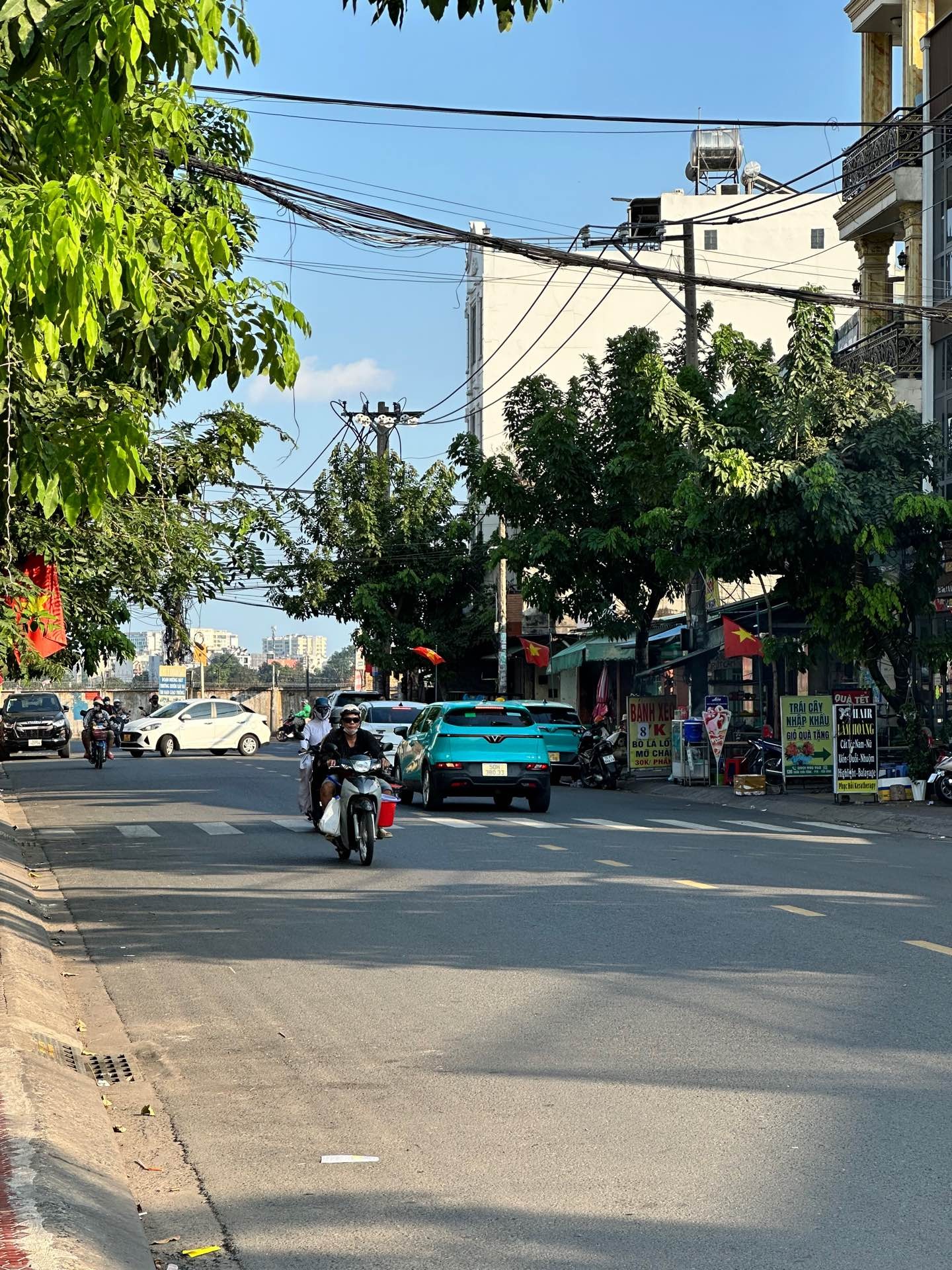 Bán nhà mặt phố Trần Thái Tông, P. Tân Bình, 5 tầng, diện tích 52m2