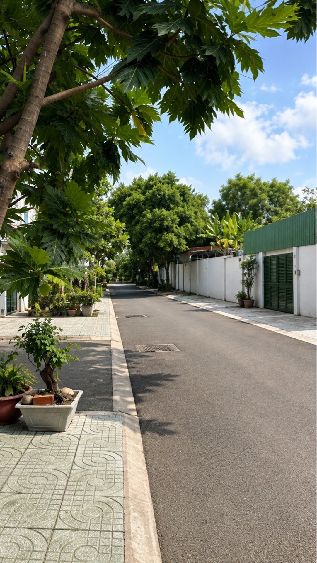 Nhà 4 tầng gần bệnh viện, diện tích 74m², trung tâm Bình Tân