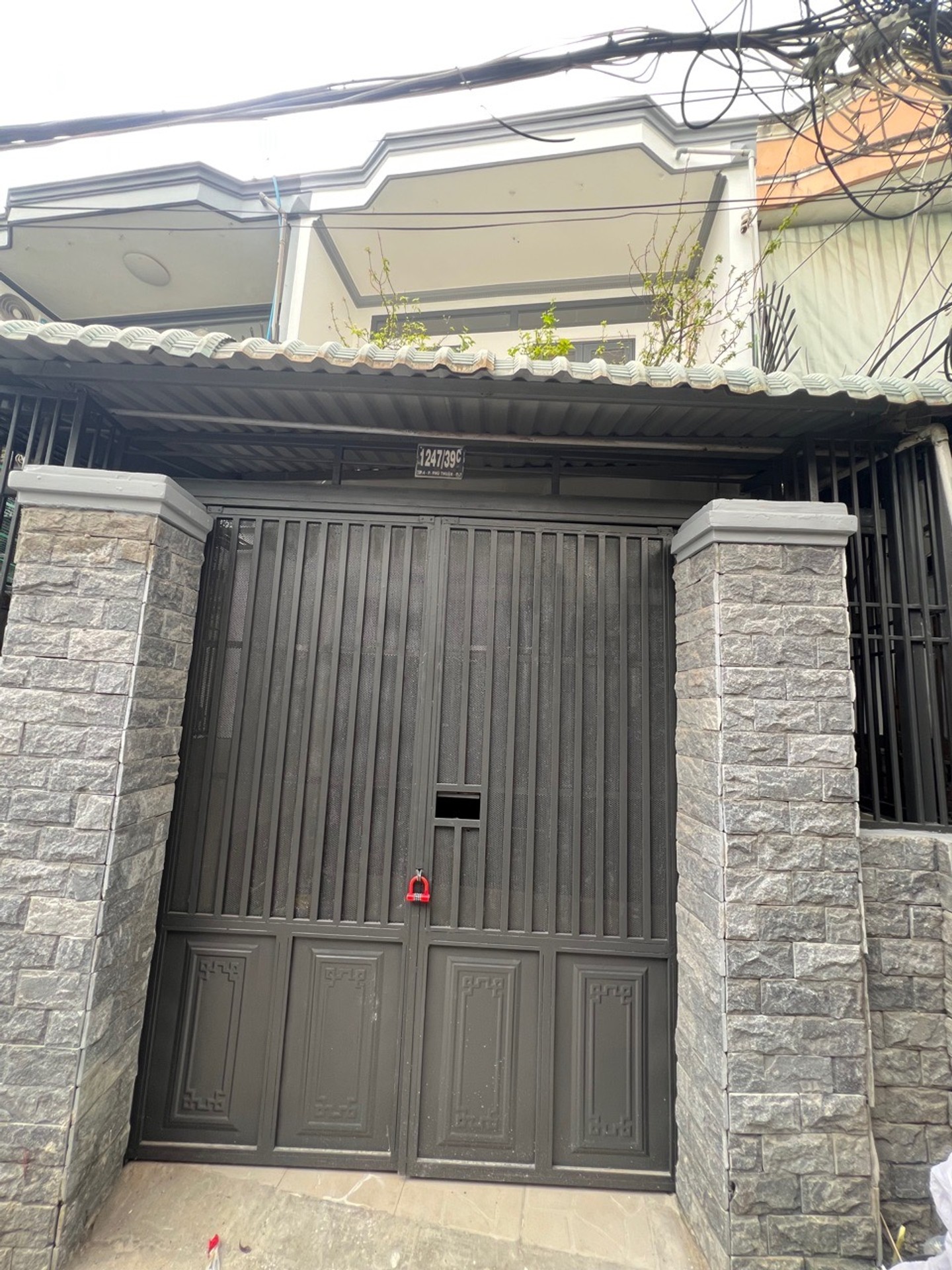 Bán nhà riêng 2 tầng tại Phú Thuận, quận 7, diện tích 45,5 m2, pháp lý sổ hồng