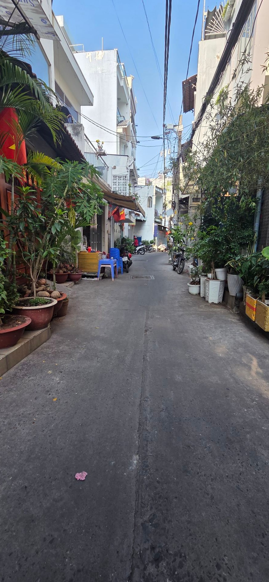 Bán nhà 2 tầng 6 phòng ngủ tại Tân Bình, diện tích 60,5m2
