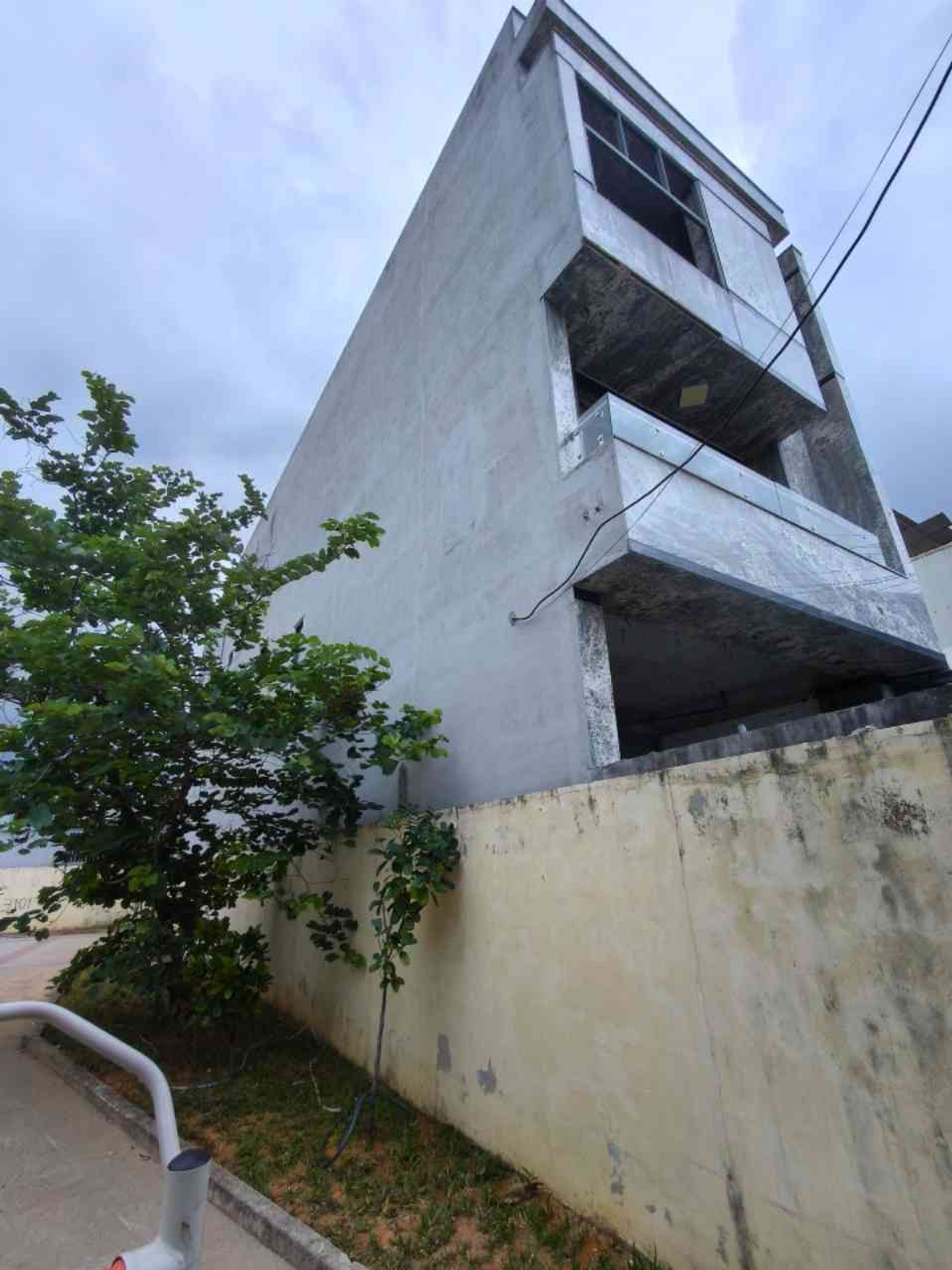 Bán nhà Lô nhì ngay mặt tiền - cạnh Công Viên Nguyễn Đình Tứ - 3 Tầng 5.3m x 27m - giá 7.3 tỷ
