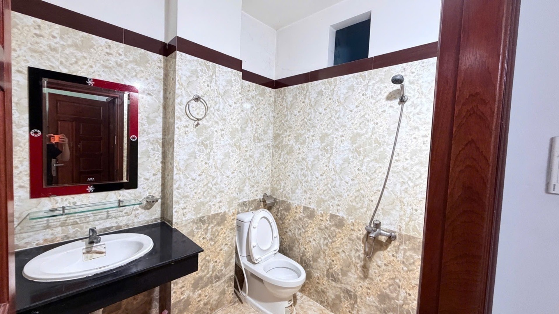 Nhà 5 tầng hẻm ô tô, cho thuê 24 triệu/tháng tại Gò Vấp