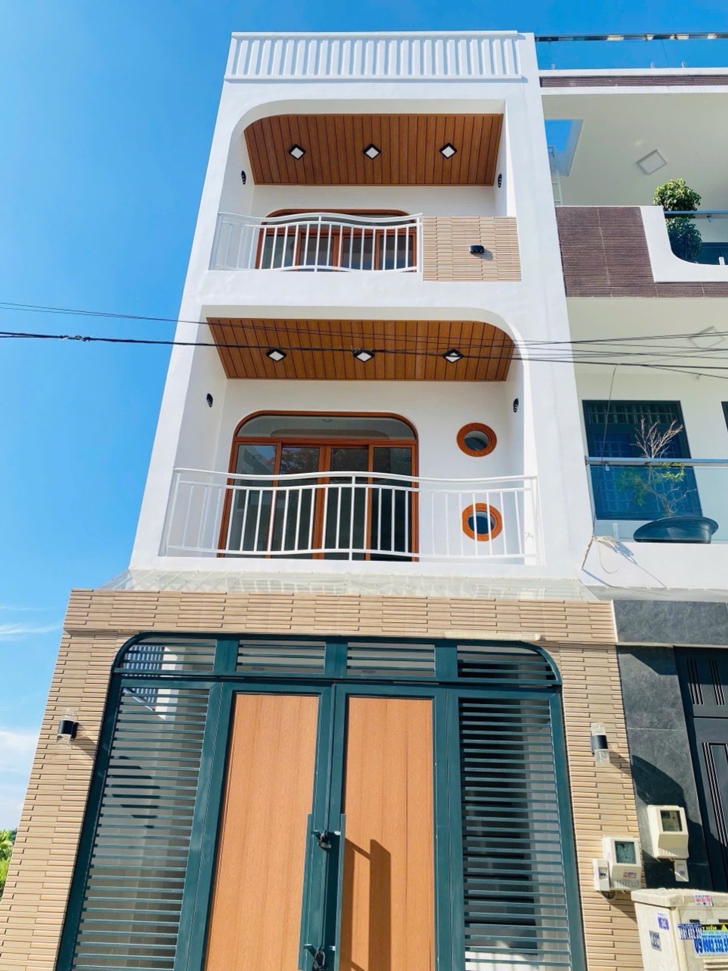 Bán nhà riêng 3 tầng 5PN tại phường Long Trường, Nguyễn Duy Trinh, giá 5.95 tỷ