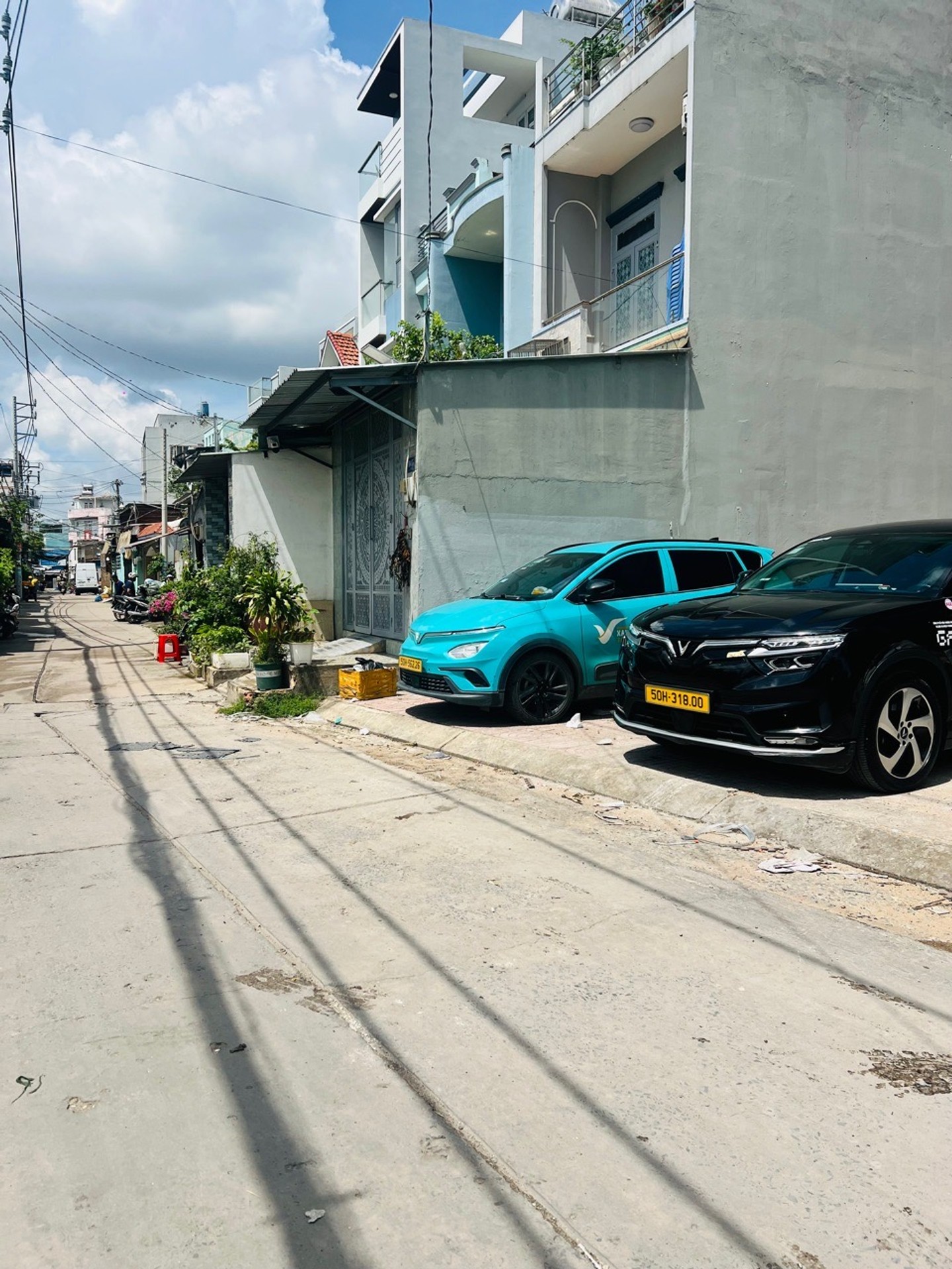 Bán nhà 3 tầng 100m2 hẻm kinh doanh Bình Tân giá 8,6 tỷ