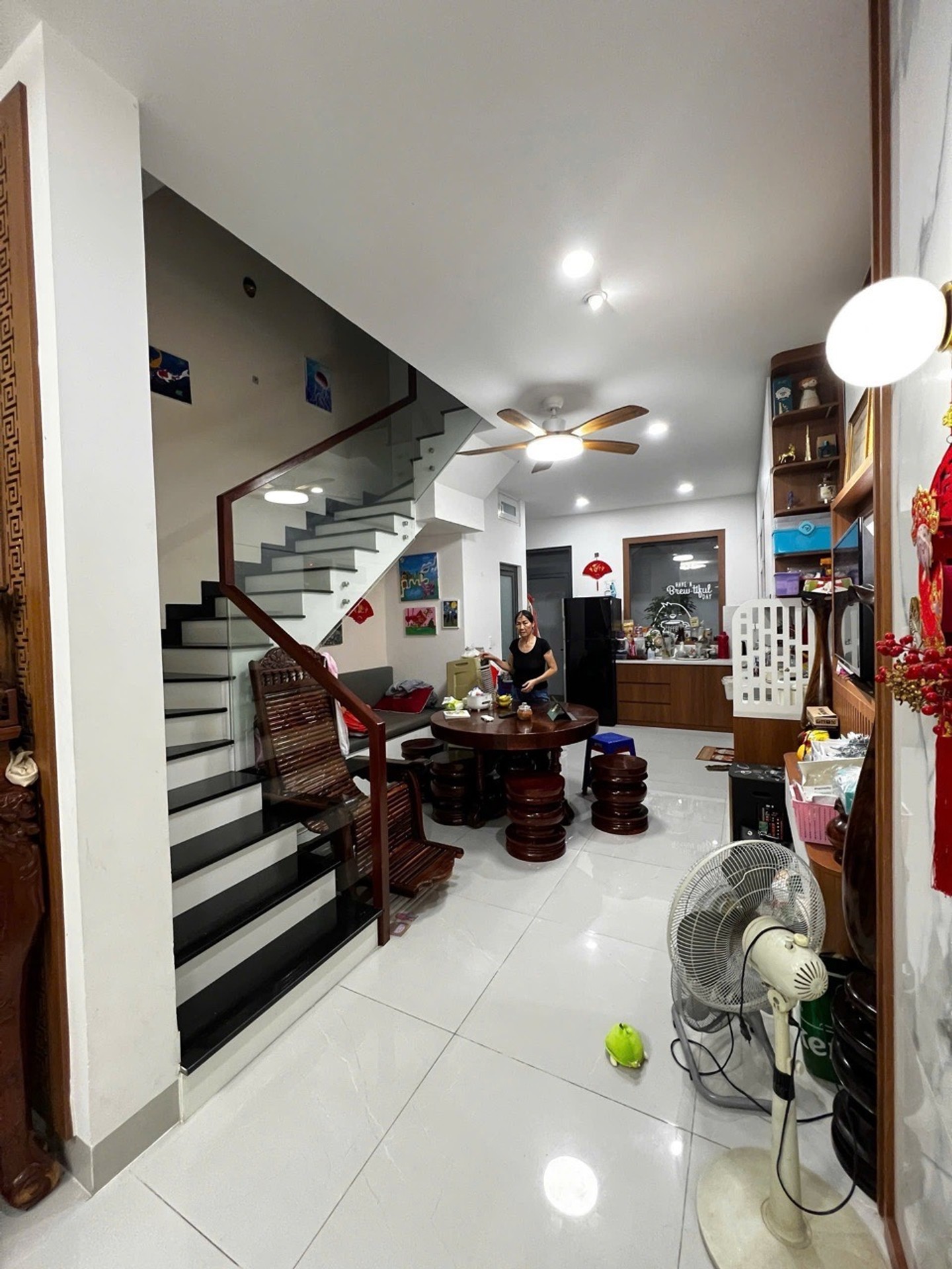4 TẦNG - LÊ VĂN THỌ – P.11 GÒ VẤP |