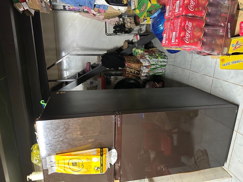 Nhà 2 tầng 43.5m² tại Lạc Long Quân, cách hẻm xe hơi 10m, giá 4.7 tỷ