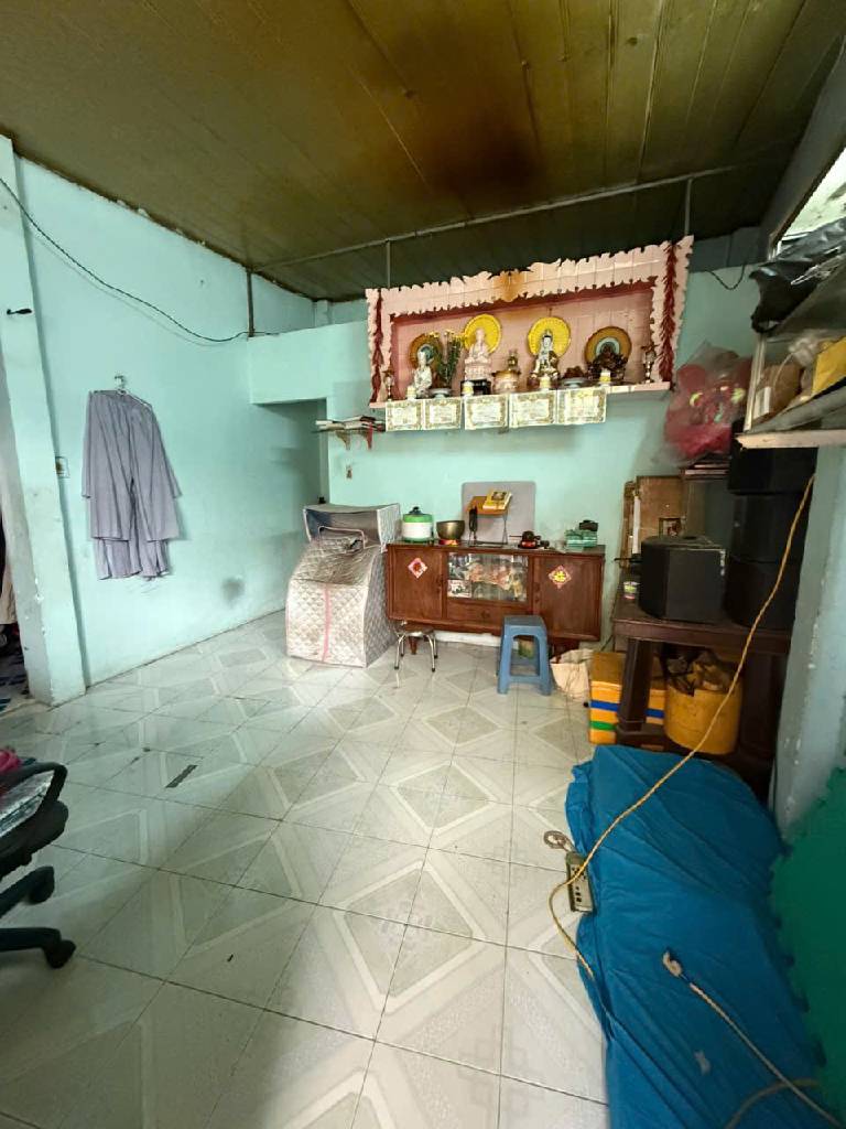 Bán nhà 2 tầng, 3 phòng ngủ tại khu vực Âu Cơ giá 6.5 tỷ