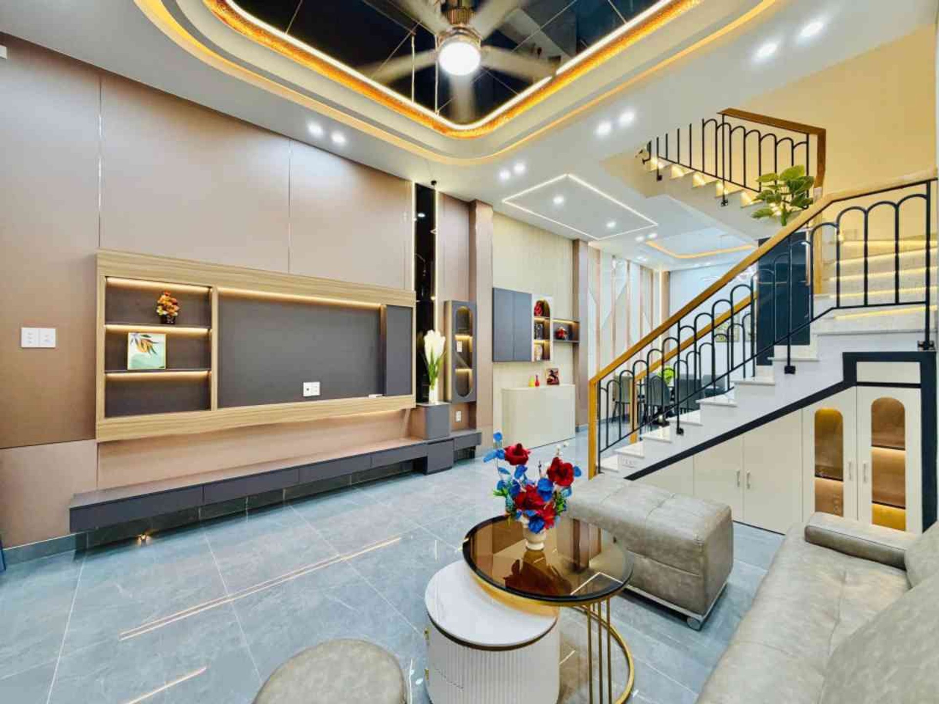 Nhà 4 Tầng Mới Full Nội Thất Giá Tốt Tại Quận ấp Huỳnh Văn Nghệ