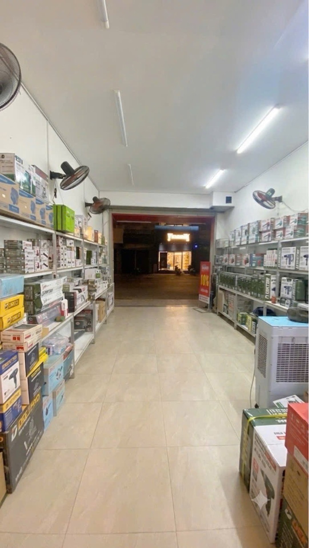 Bán nhà mặt phố 3 tầng diện tích 62m2 Quận Tân Bình giá tốt