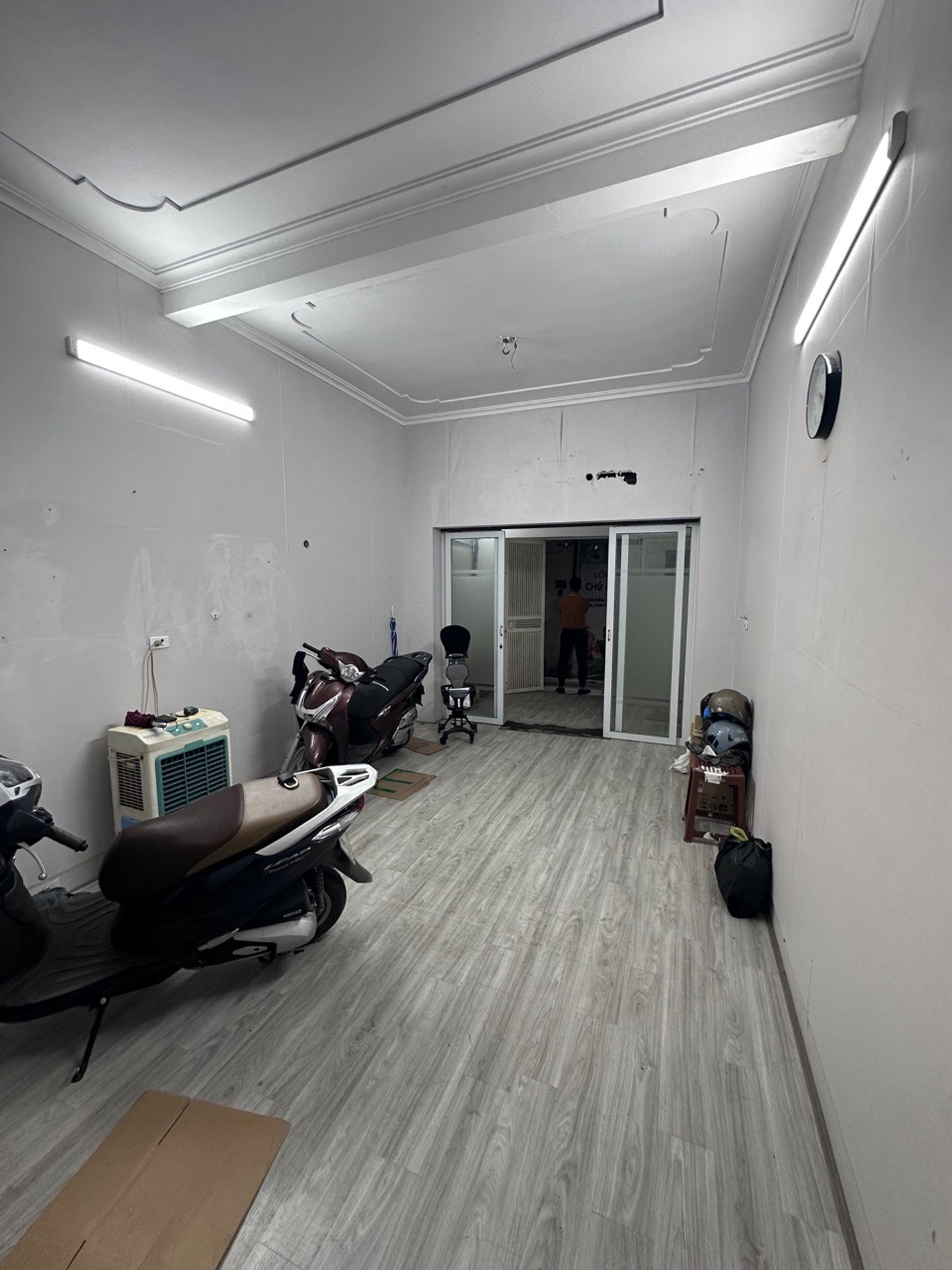 Bán nhà Phố Vũ Trọng Phụng 55m x 3 tầng 3 bước ra ô tô giá 13,9 tỷ