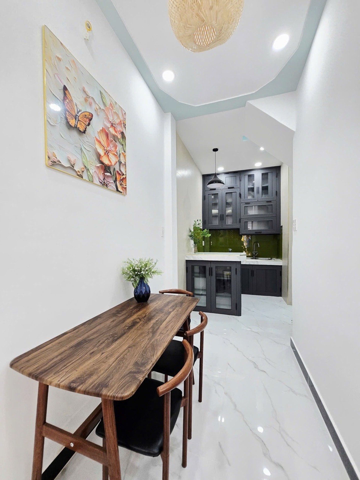 BÁN NHÀ LÊ VĂN QUỚI KHU VIP BÌNH TÂN 3PN - 4 TỈ NHỈNH
