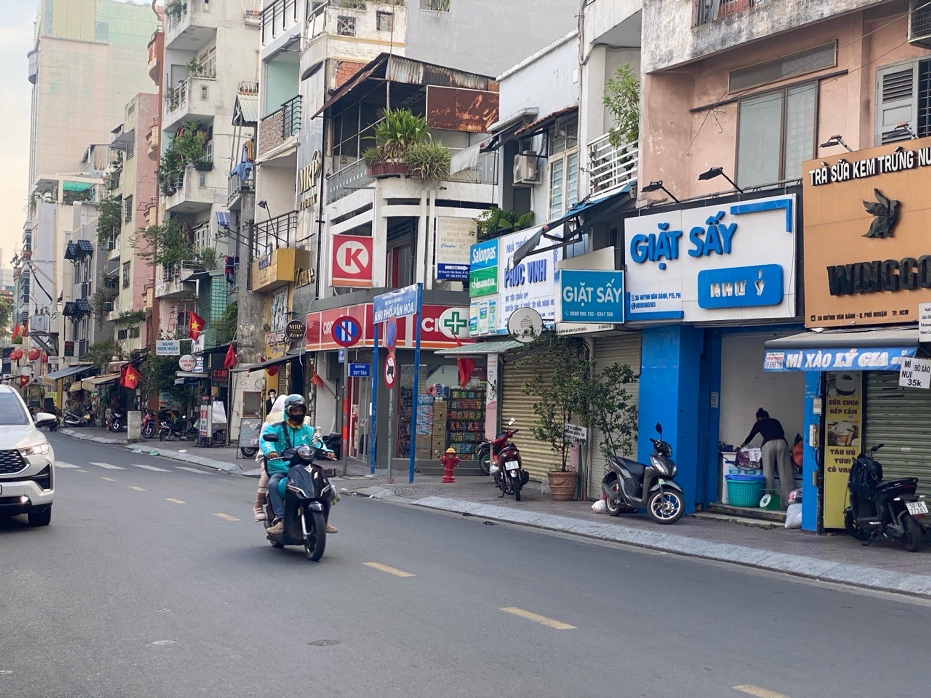 MT KINH DOANH HUỲNH VĂN BÁNH..!