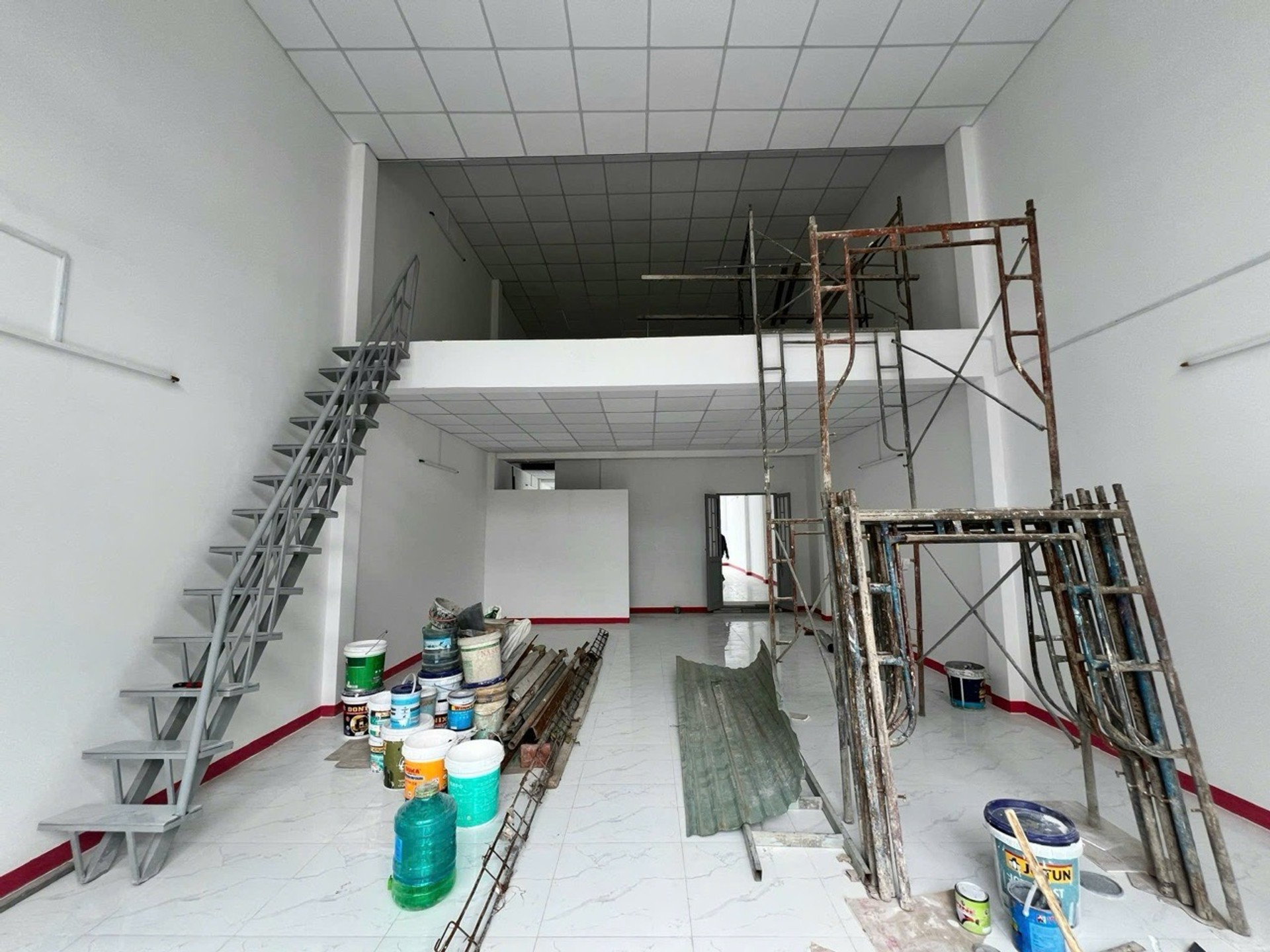 Mặt tiền thụt Tỉnh Lộ 10, sát QL1A - Tân Tạo, Bình Tân. vị trí kinh doanh Cty, văn phòng, kho hàng