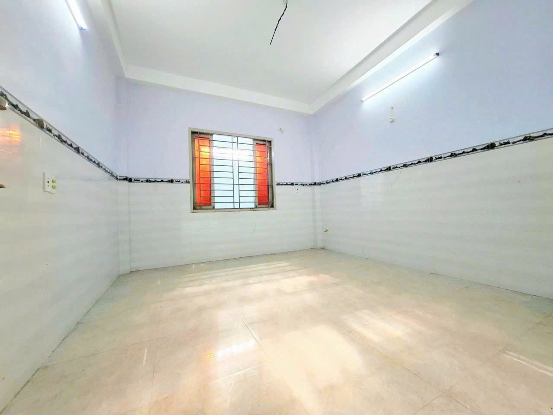 CÁCH CHỢ TÂN BÌNH 250M - 5 TẦNG ĐÚC BTCT - SỔ NỞ HẬU 💥