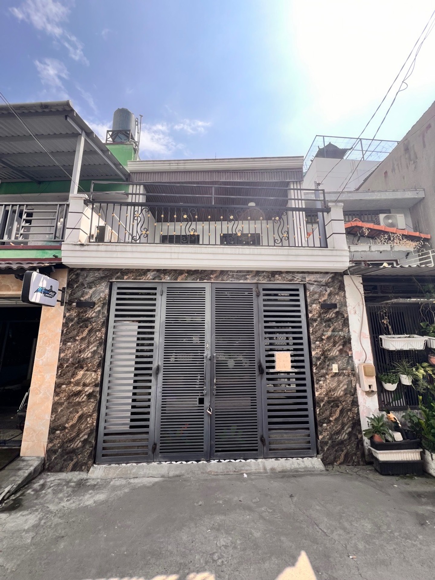 Bán nhà riêng 2 tầng quận 7 diện tích 51m² gần mặt tiền Nguyễn Văn Quỳ