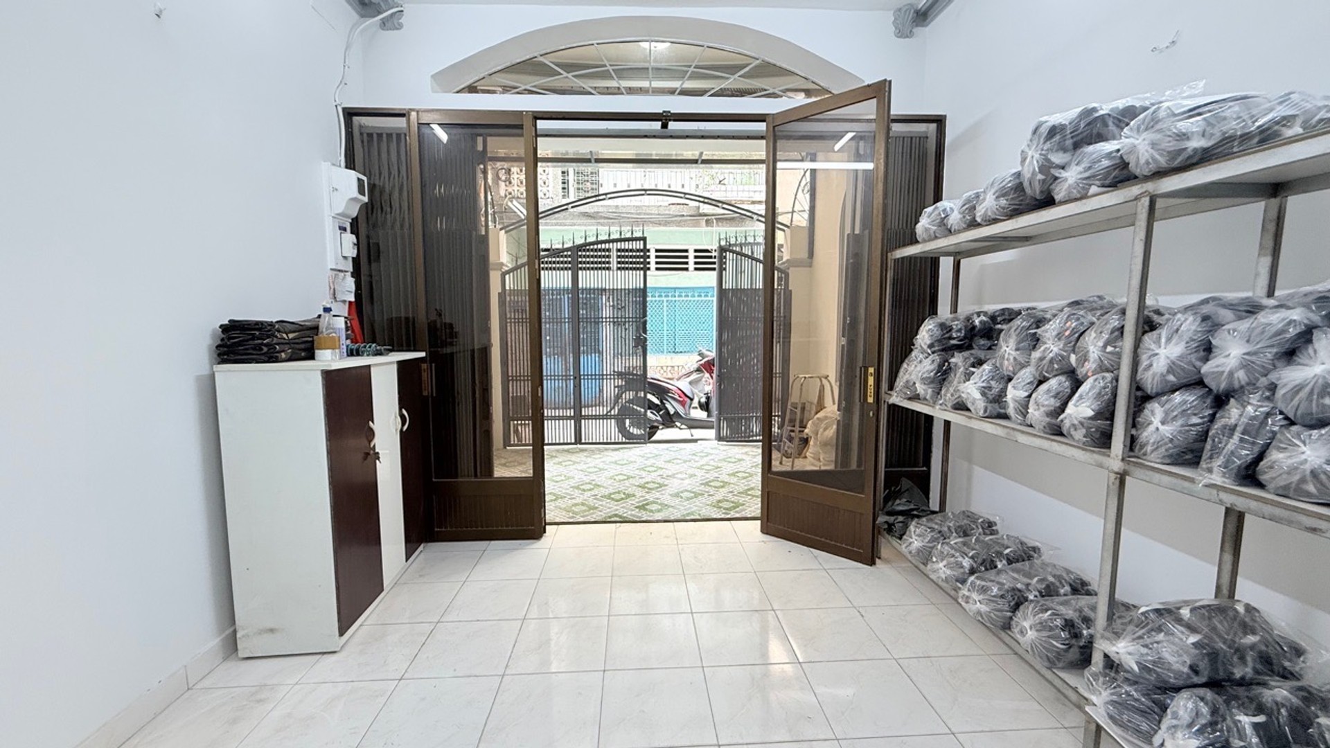 Nhà 3 tầng 66m2 gần chợ Tân Bình, giá tốt 9.1 tỷ