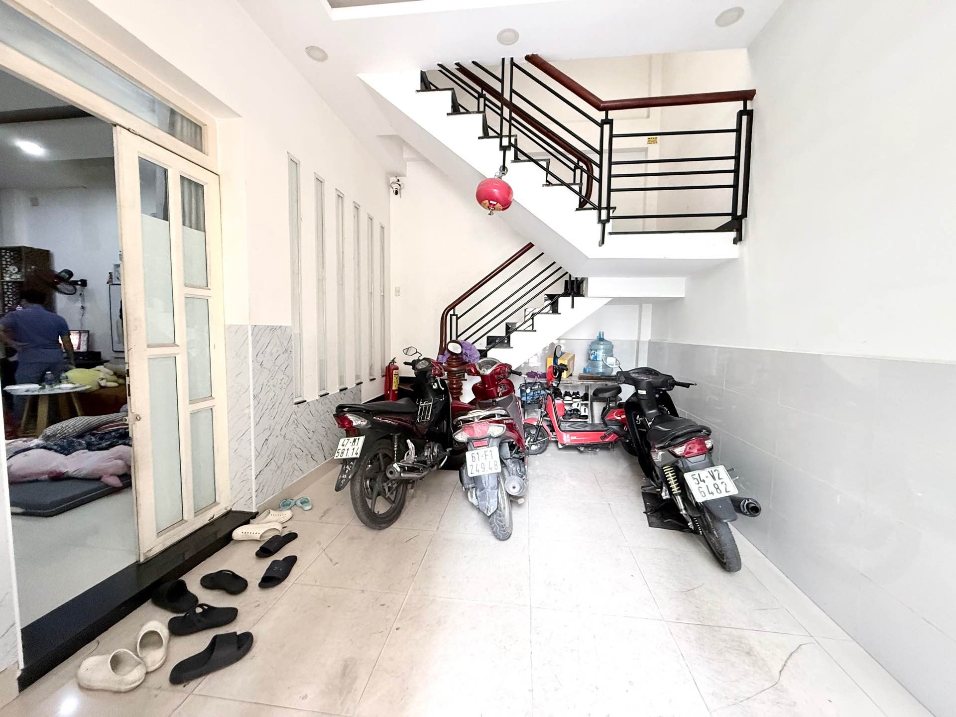 60m- Hẻm 5m- 4 tầng- Đồng Đen- Không lỗi- Ko quy hoạch