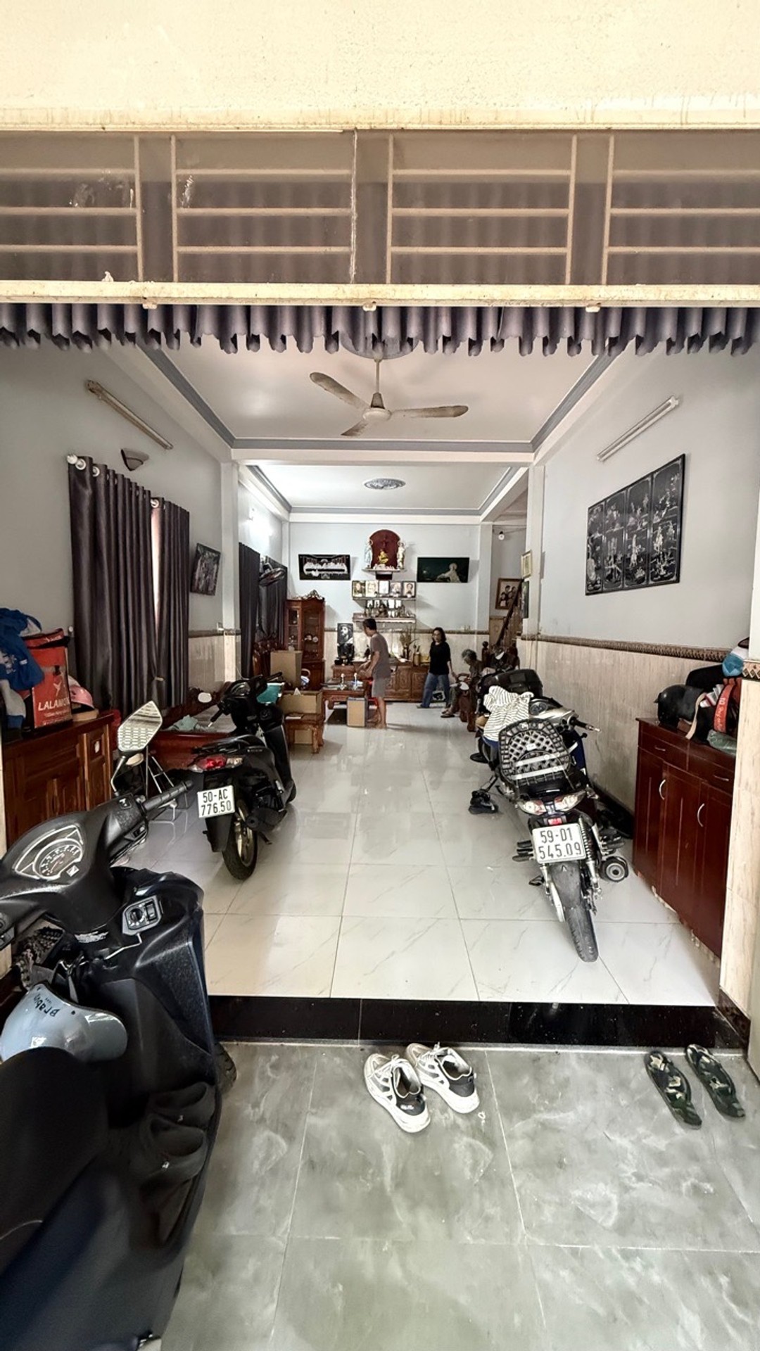 Nhà mặt phố kinh doanh đa ngành tại quận Tân Phú, TP.HCM