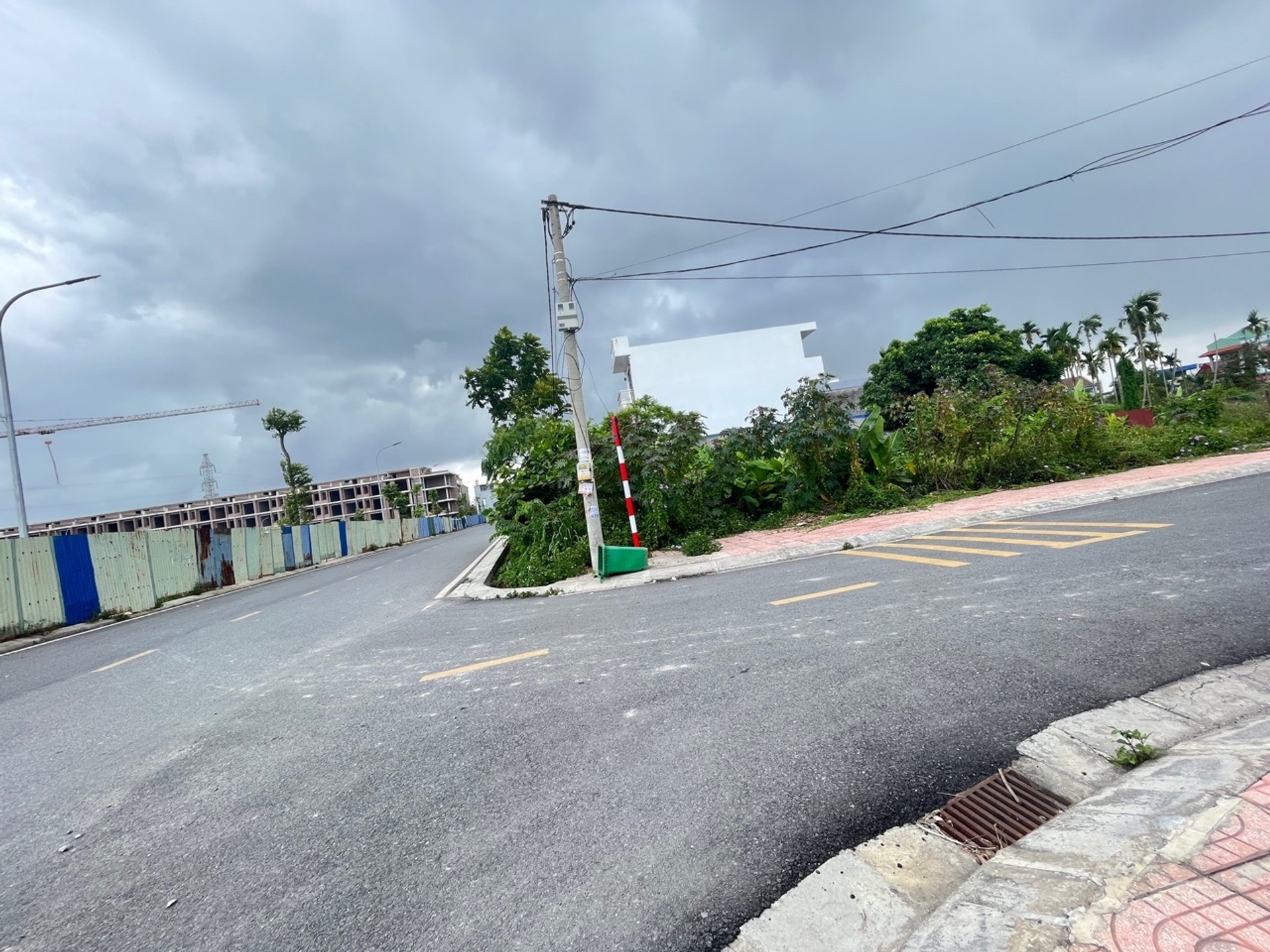Đất vàng 100m ngay khu Him Lam Central Park, đường rộng 12m