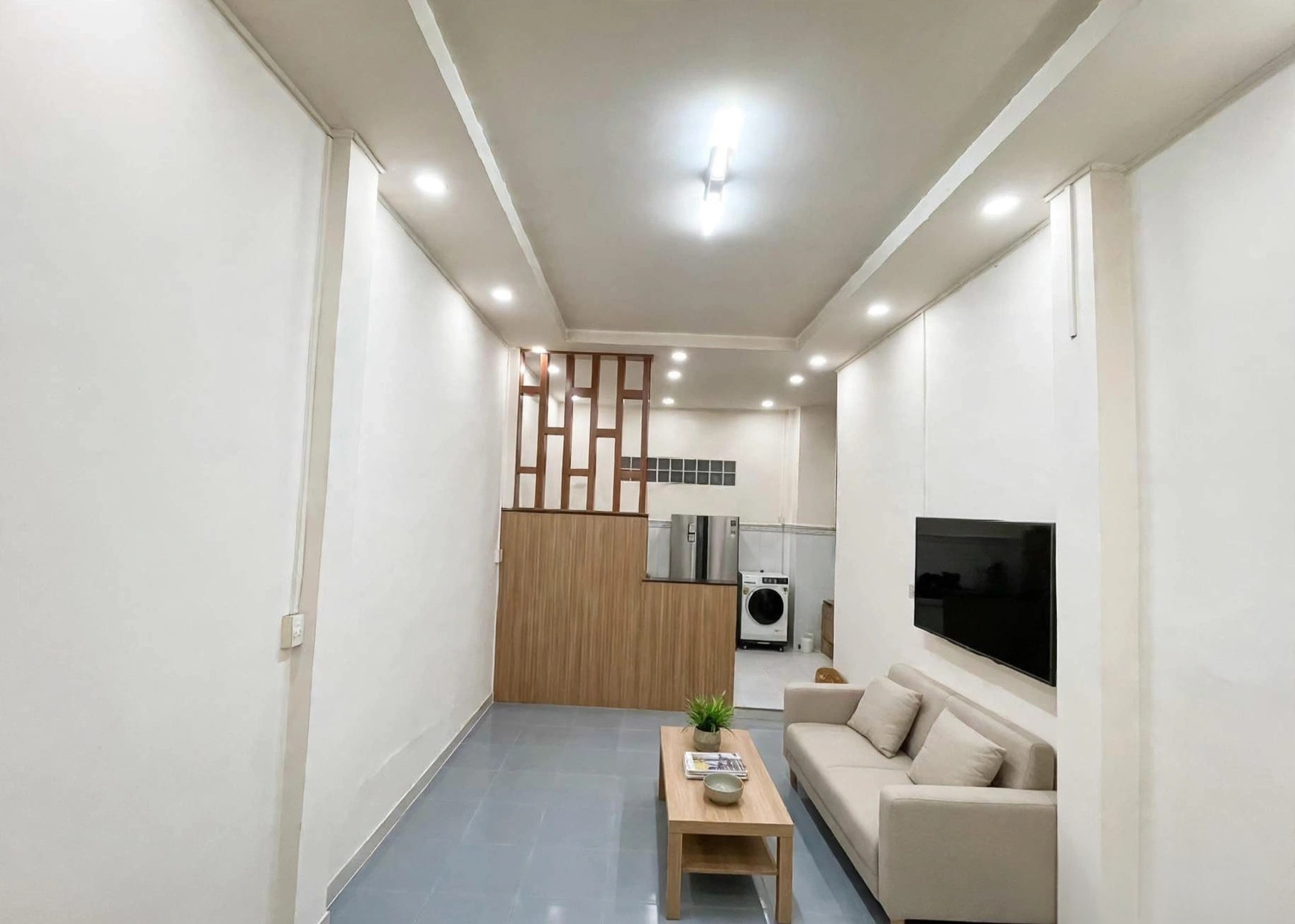 Gần Khu ẩm thực Vĩnh Khánh - 2 Tầng - 39m2 - Nhỉnh 5 tỷ - Nở hậu tài lộc