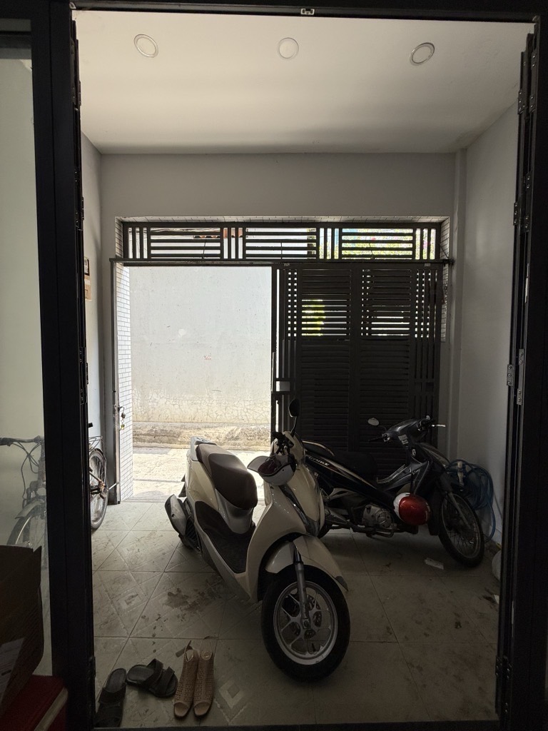 Cơ hội sở hữu nhà 4 tầng kiên cố tại Phú Thuận với giá tốt hiếm có