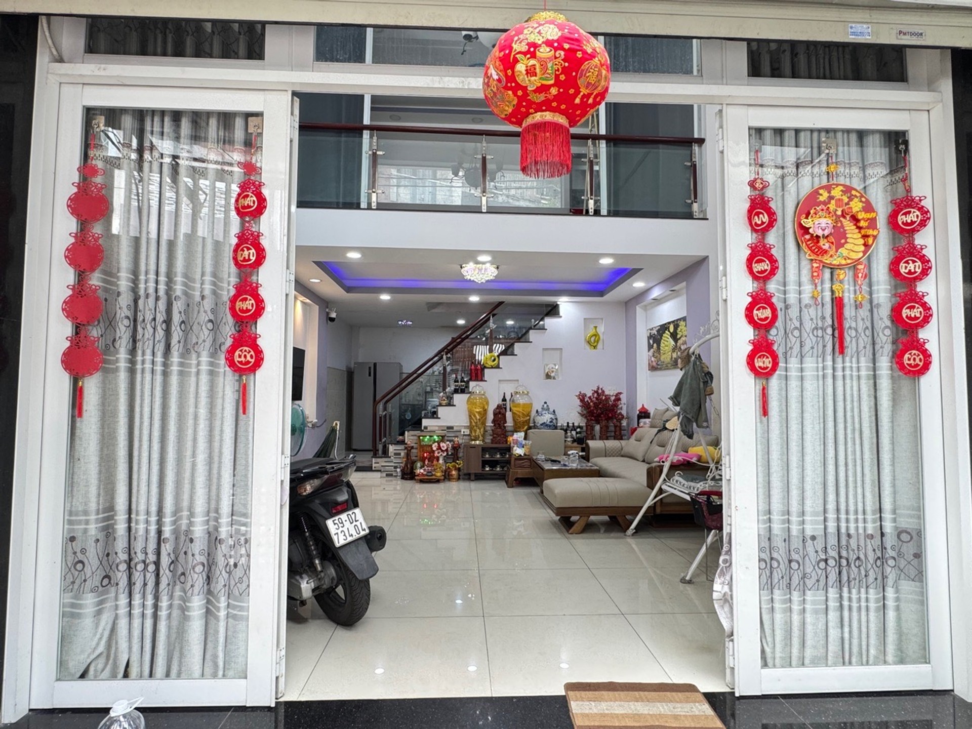 Bán nhà riêng 3 tầng diện tích 60m², hẻm xe hơi, Tân Phú, giá chỉ 6.3 tỷ