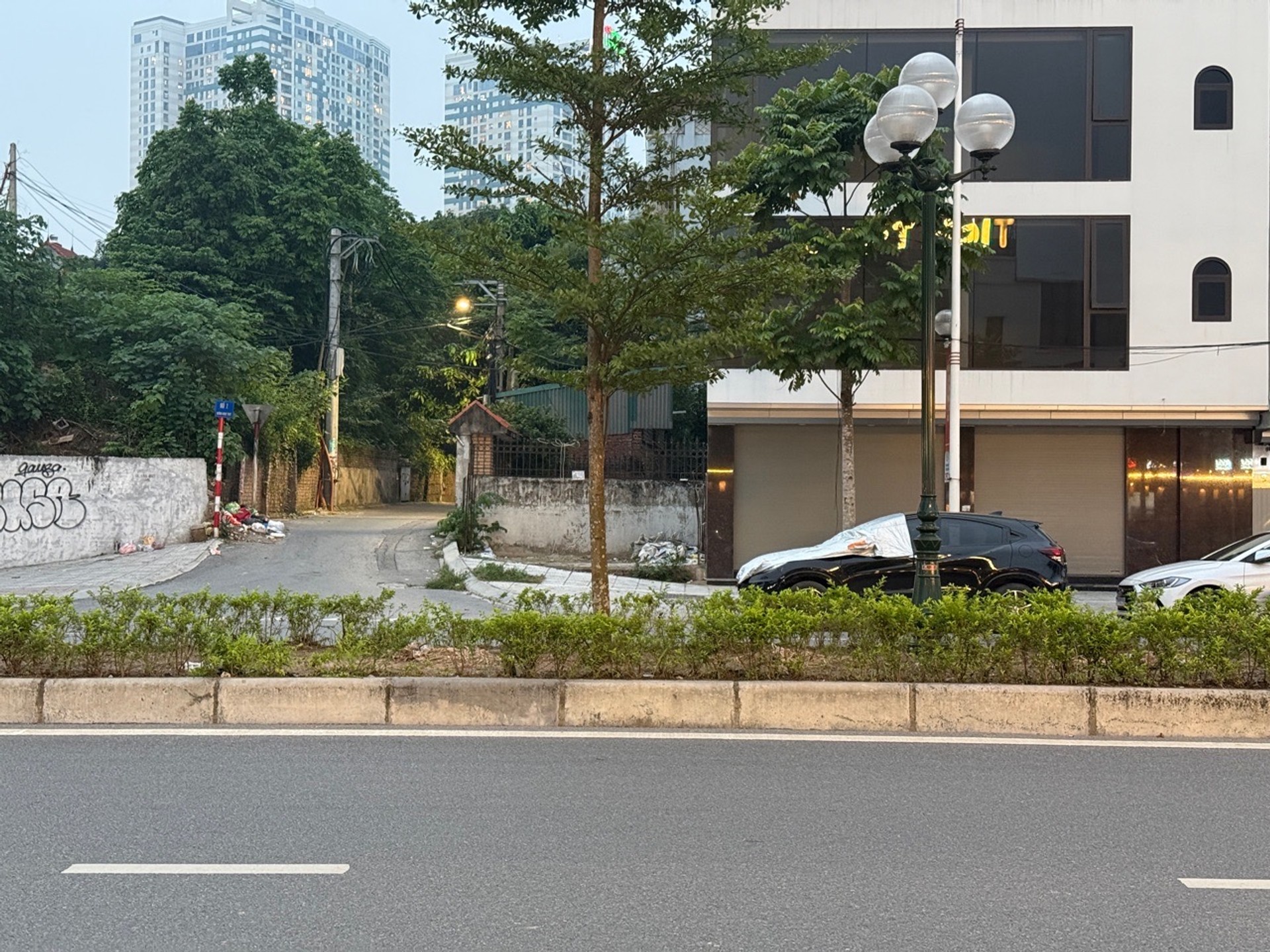 Hiếm có khó tìm: Đất 36m khu VIP Ngọc Thụy, giá tốt cho nhà đầu tư tinh anh