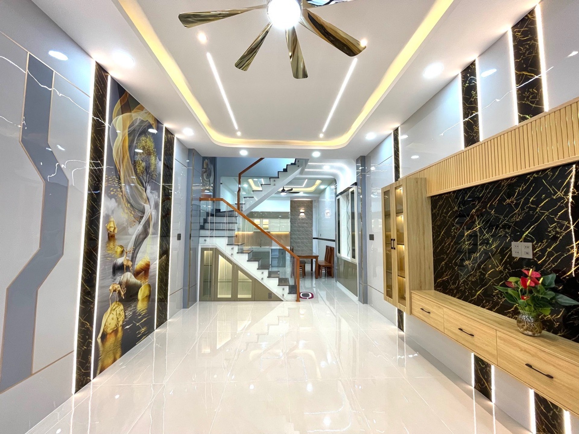 Nhà 4 tầng bán tại phường Bình Hưng Hoà, giá 5,98 tỷ