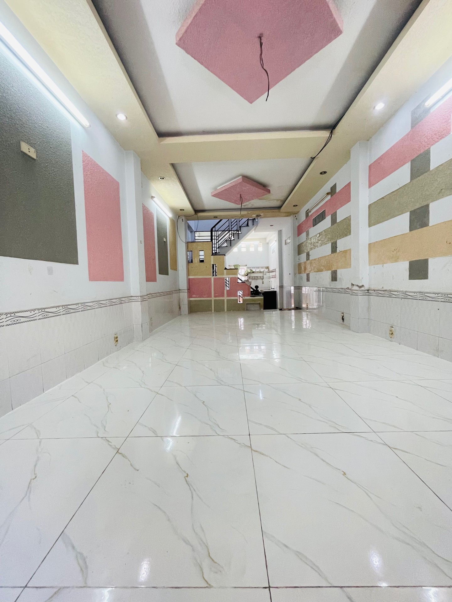 Bán nhà riêng 2 tầng tại Huỳnh Tấn Phát, diện tích 55 m2, giá 4.5 tỷ
