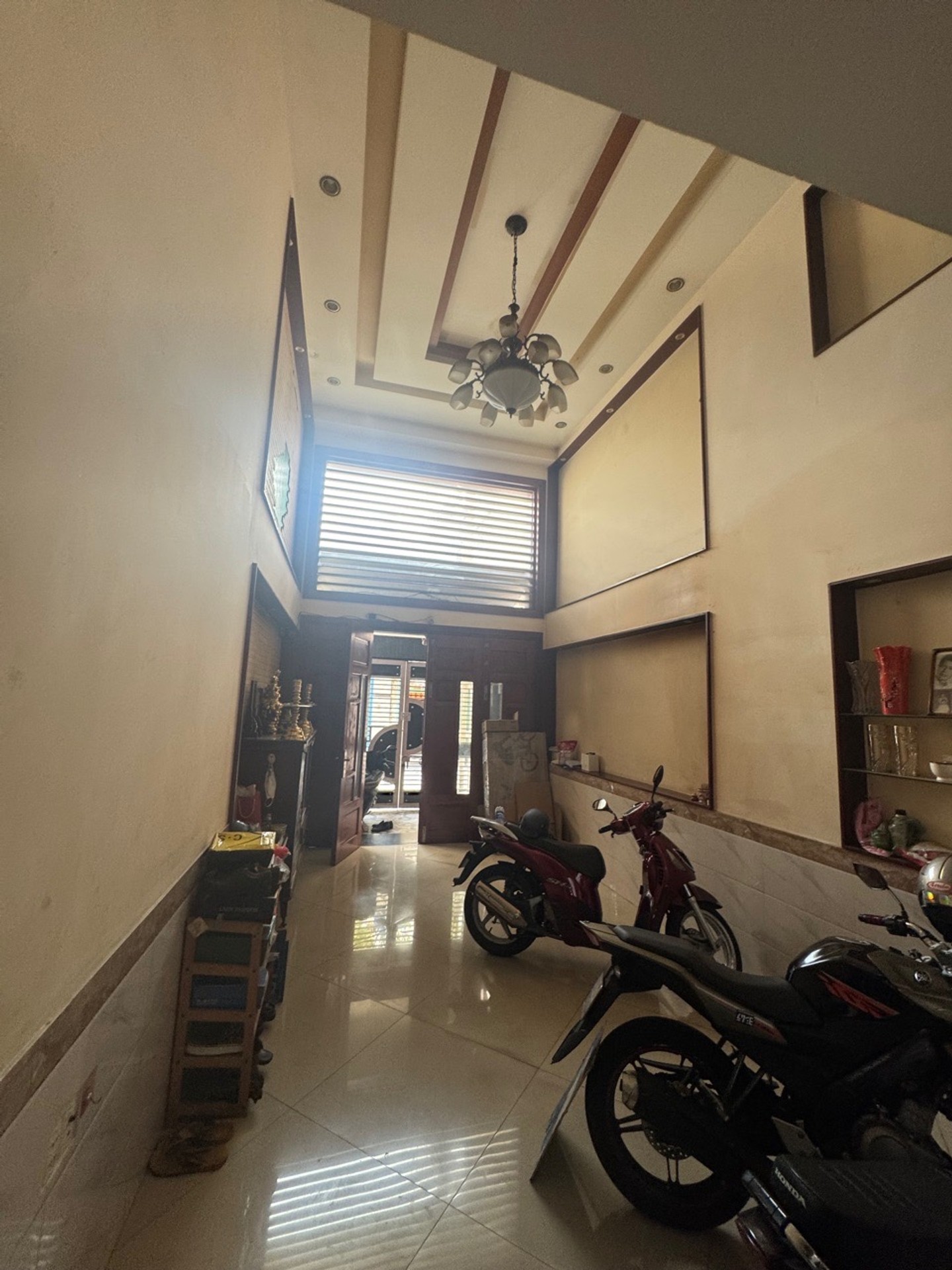 Bán nhà riêng 5 tầng, 5 phòng ngủ,âu cơ,phường Tân Hòa, quận Tân Bình