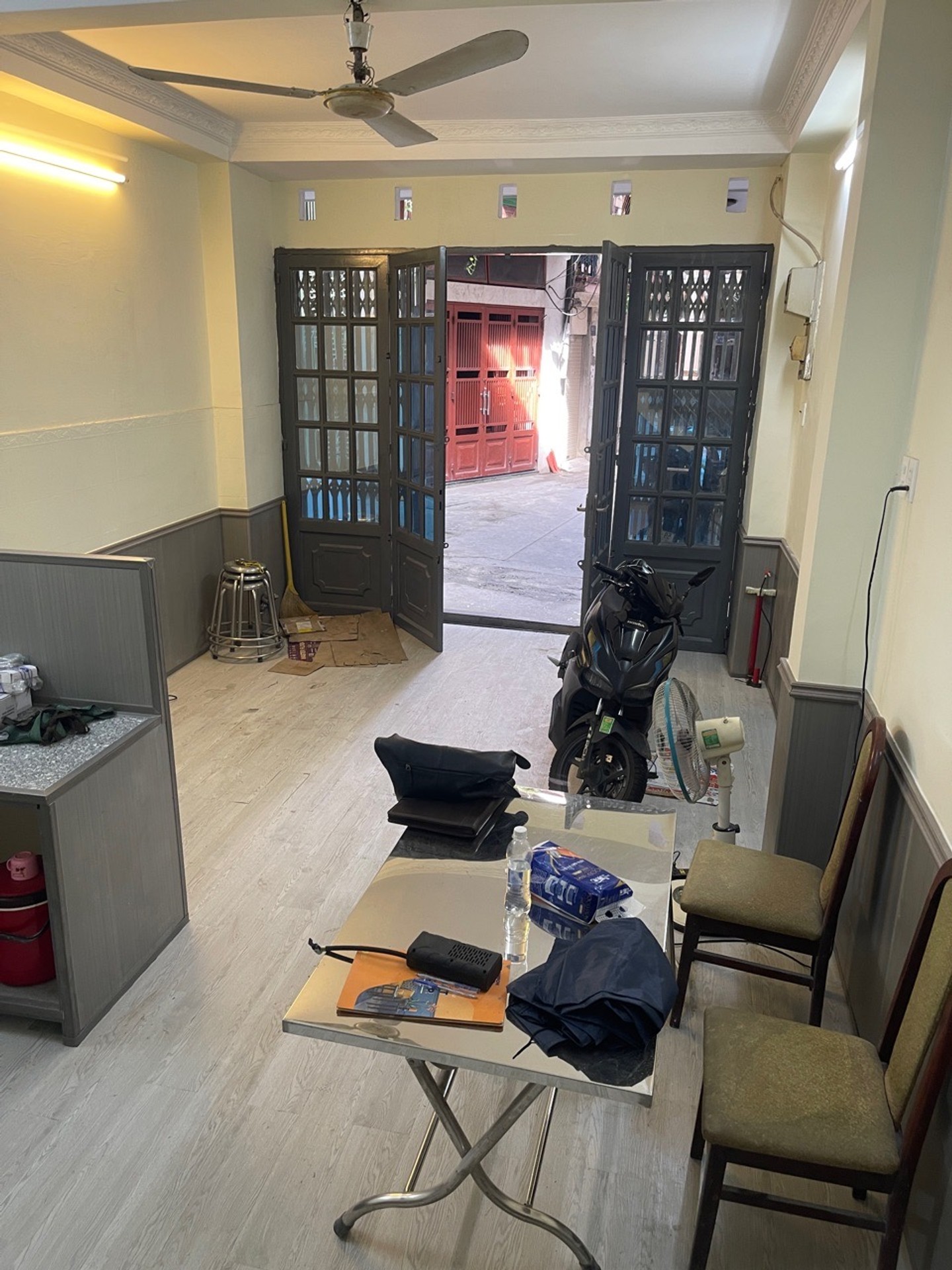 Nhà 3 tầng 2 phòng ngủ Phú Hoà-p.8-tân bình—4.7 tỷ