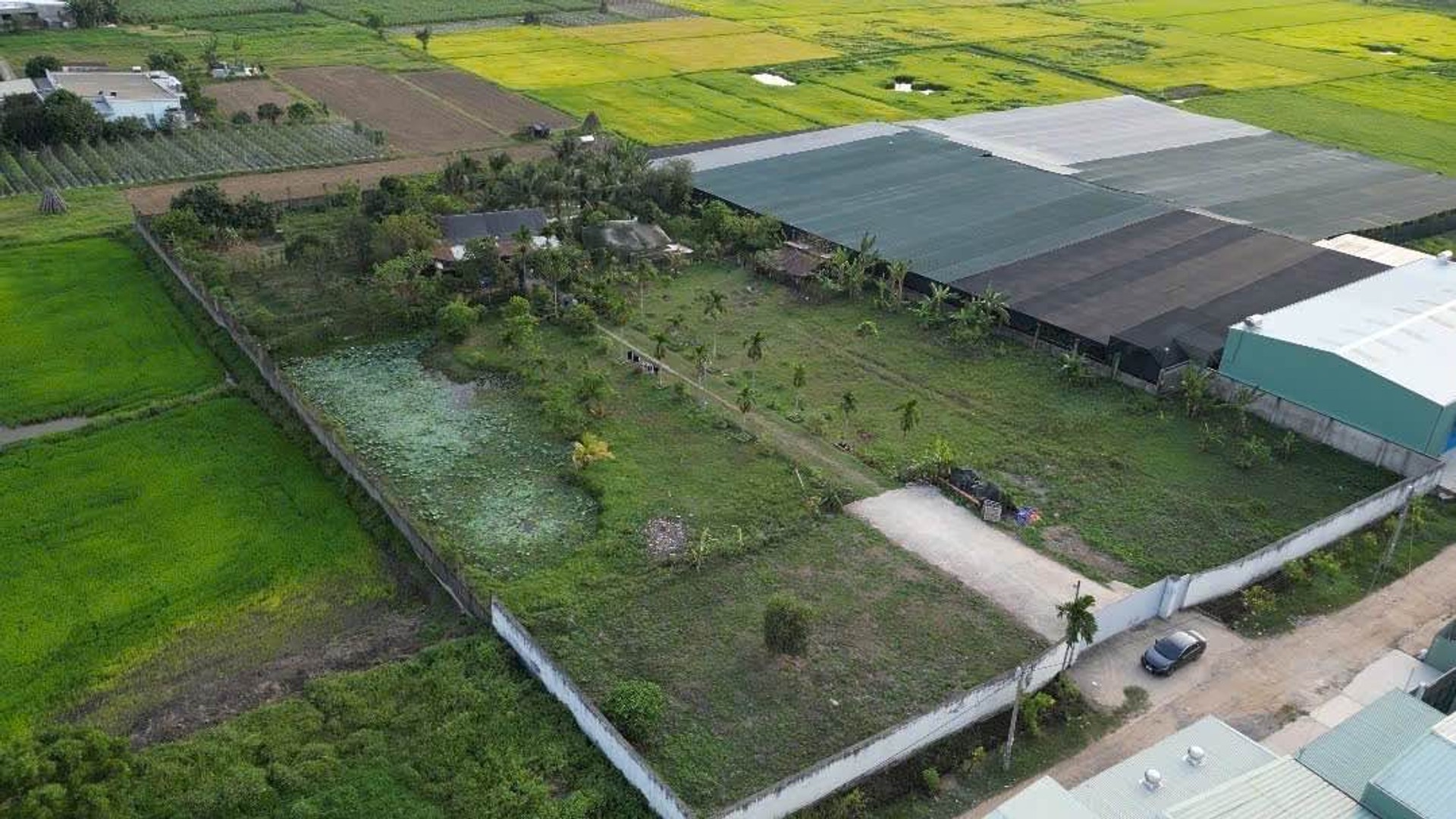 Bán nhà vườn 6000m, có 1000m thổ cư, đường xe tải Xuân Thới Sơn, Hóc Môn