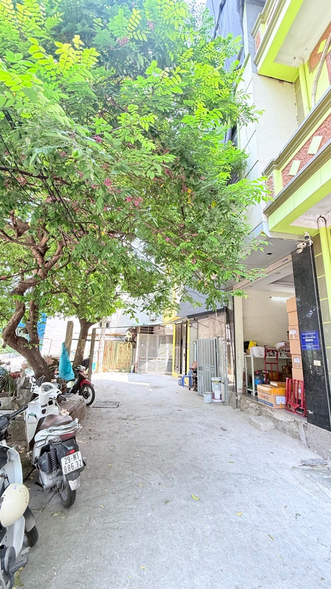 Bán nhà KIM GIANG NGÕ Ô TÔ VÀO NHÀ -Ô CHỜ THANG MÁY KINH DOANH TỐT NHÀ DÂN XÂY GẦN CHỢ 61m2