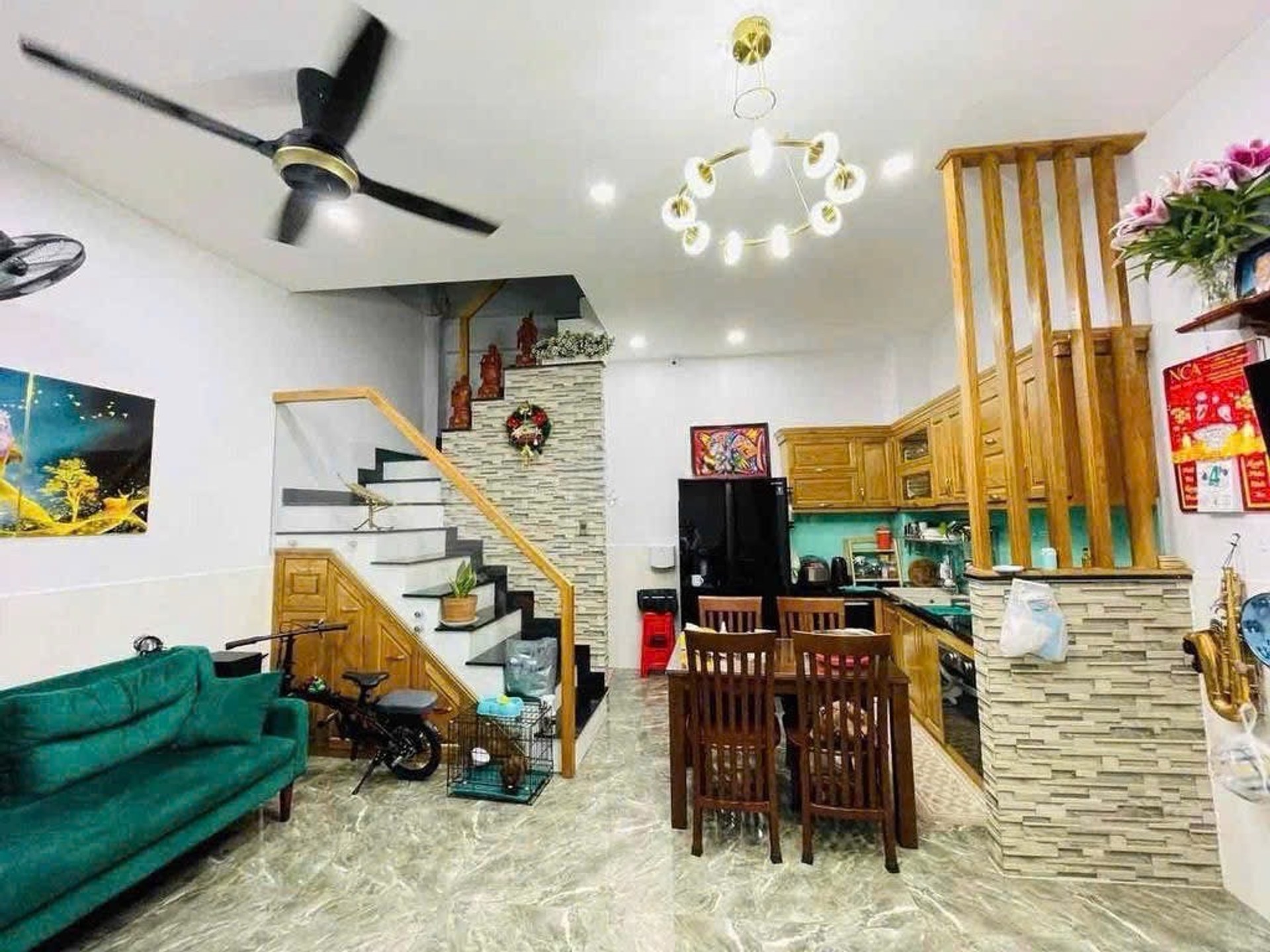 Nhà 3 Tầng Gần Mặt Tiền Trương Công Định, Giá Tốt