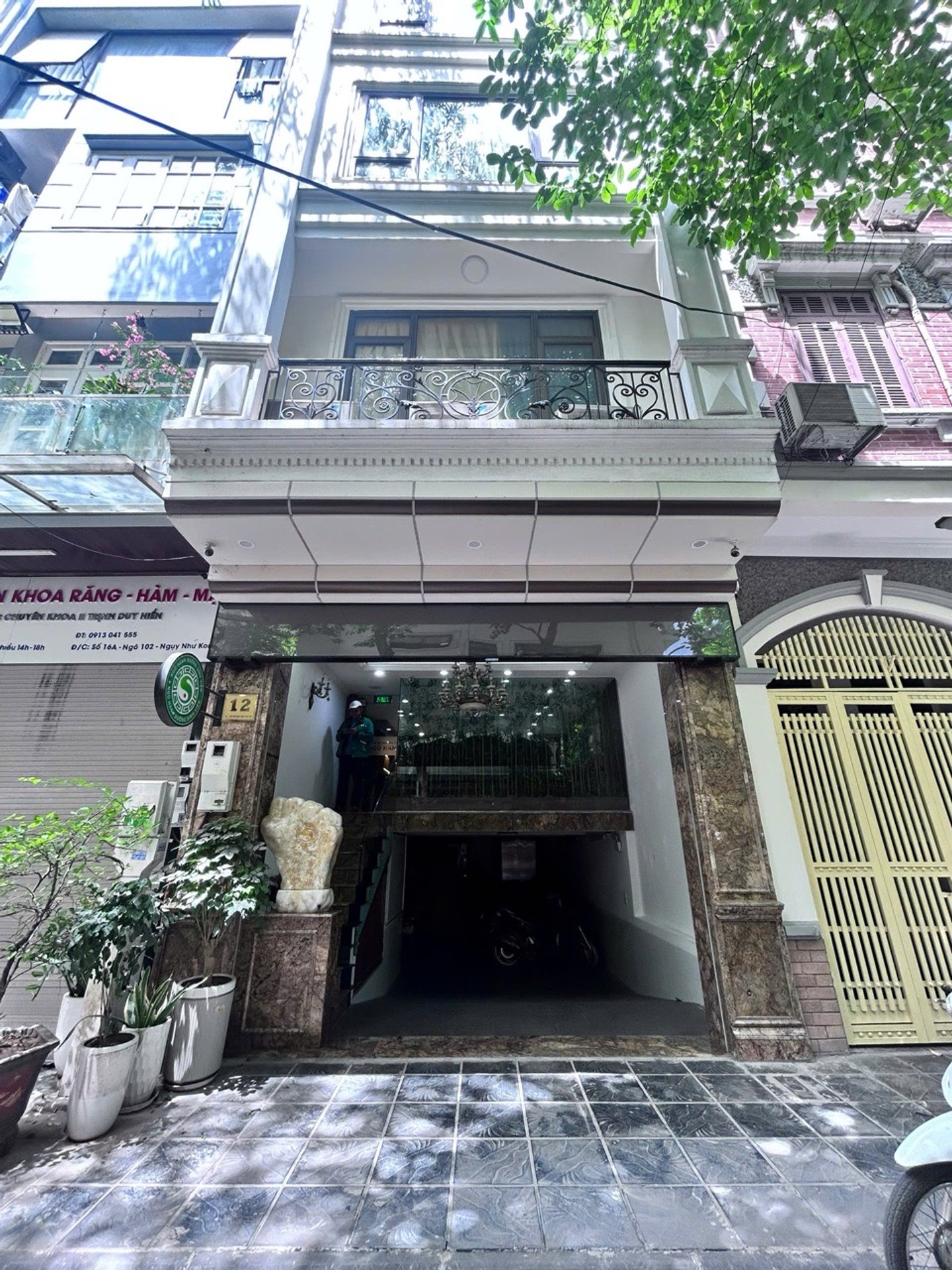 Bán tòa nhà văn phòng khu phân lô Nguyễn Tuân 💥 65m2 x 9 tầng thang máy, mặt tiền 5m, giá 4x tỷ