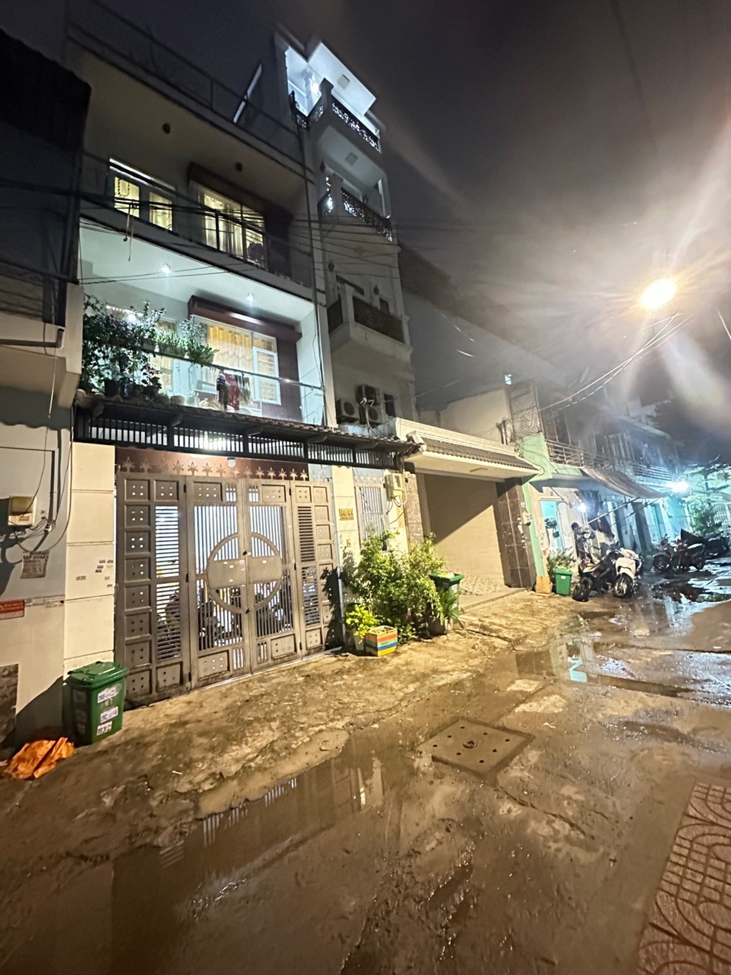 HẺM Ô TÔ 6M - 102M² - NGANG 5M VUÔNG VỨC - CẤP 4 TIỆN XÂY MỚI - HƯƠNG LỘ 2 - BÌNH TÂN