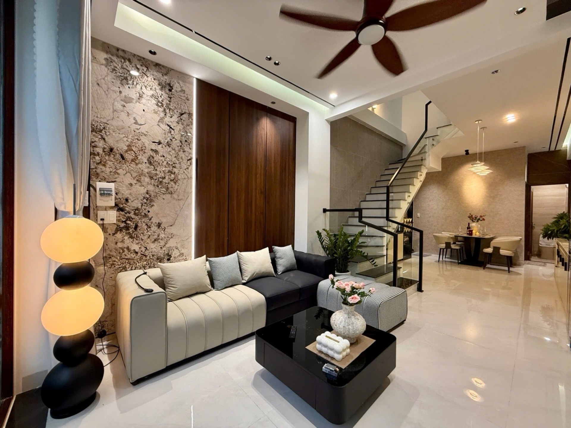 Nhà Riêng Mới Xây Trung Tâm Hải Châu, Giá Tốt Hiếm Có, Đáng Sở Hữu Ngay