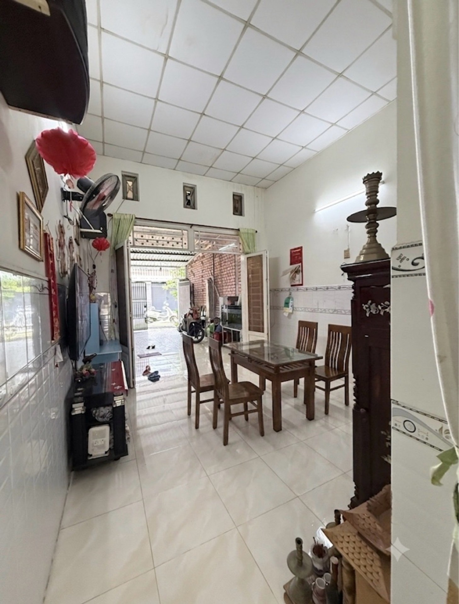 Bán nhà mặt phố tại phường Long Trường, TP Thủ Đức, mặt tiền 4m, diện tích 66m², phù hợp kinh doanh