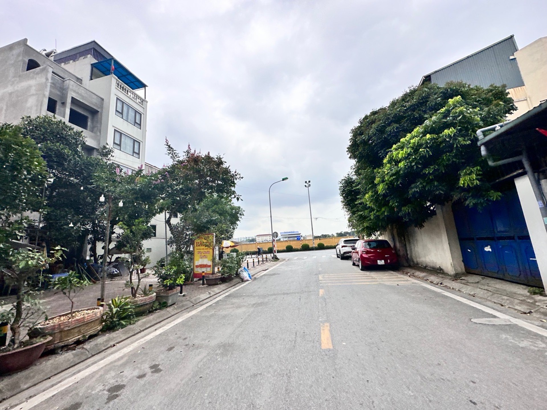 Cơ hội vàng sở hữu nhà mặt ngõ rộng vỉa hè lớn, kinh doanh đỉnh tại trung tâm