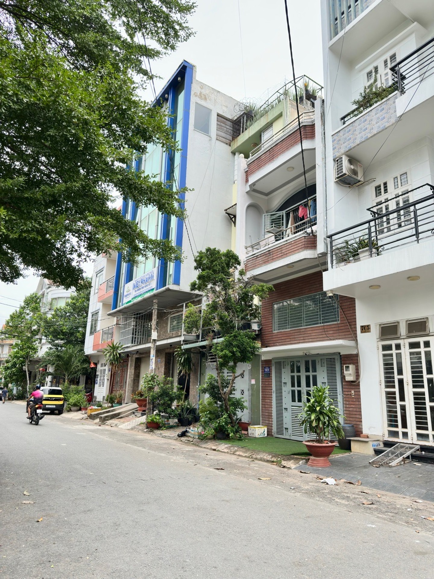 Bán nhà 4 tầng mặt phố 74m2 khu dân cư Nam Long Quận 12 giá 8,6 tỷ