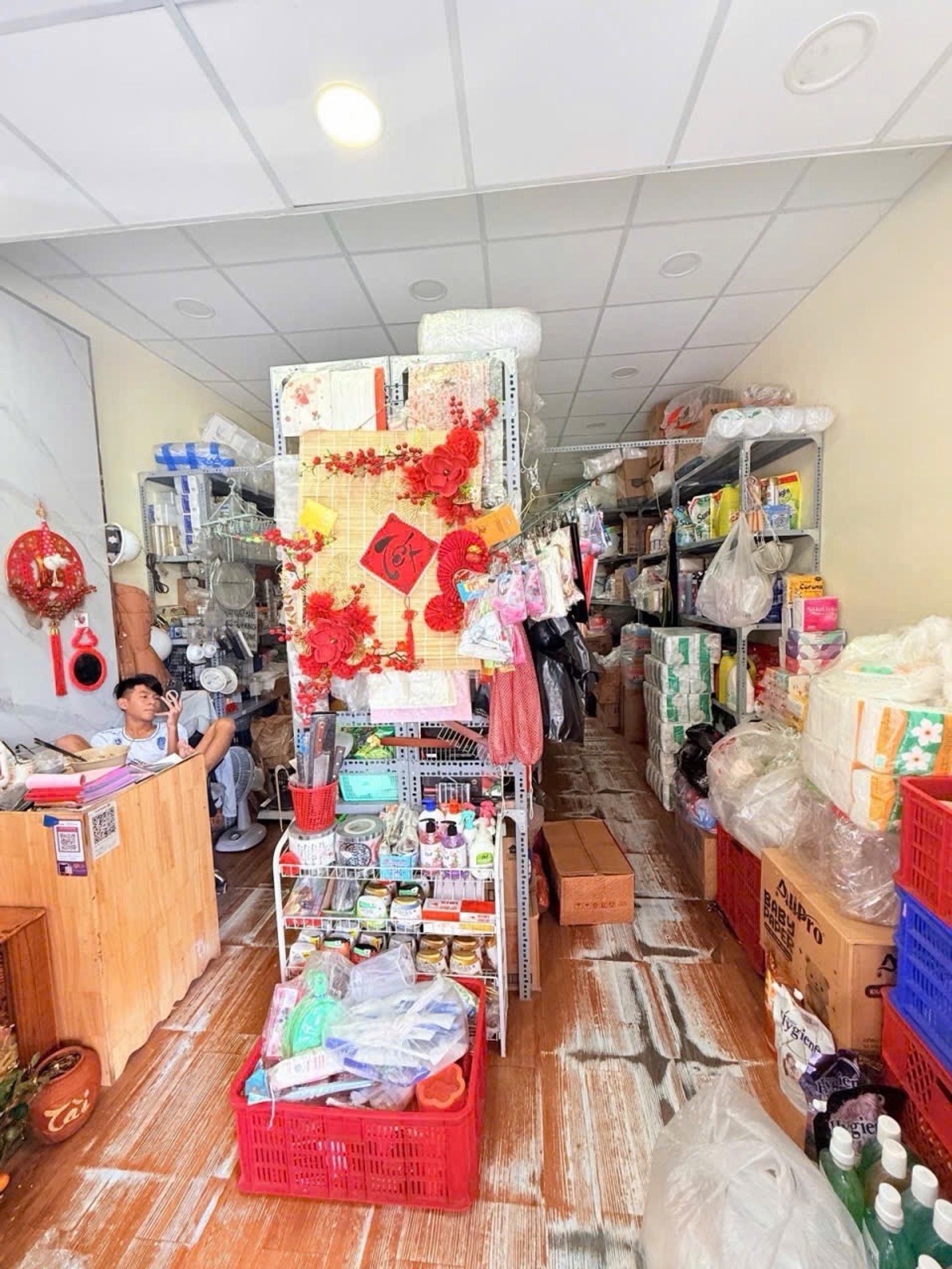 Bán nhà mặt phố 2 tầng, 58m2 tại Tân Bình, giá 11,5 tỷ