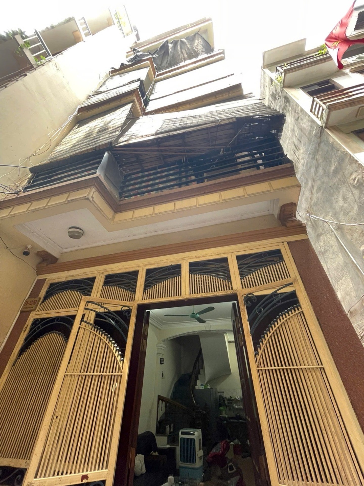 Bán nhà riêng 5 tầng lô góc Chính Kinh- Thanh Xuân, diện tích 36m2, pháp lý rõ ràng