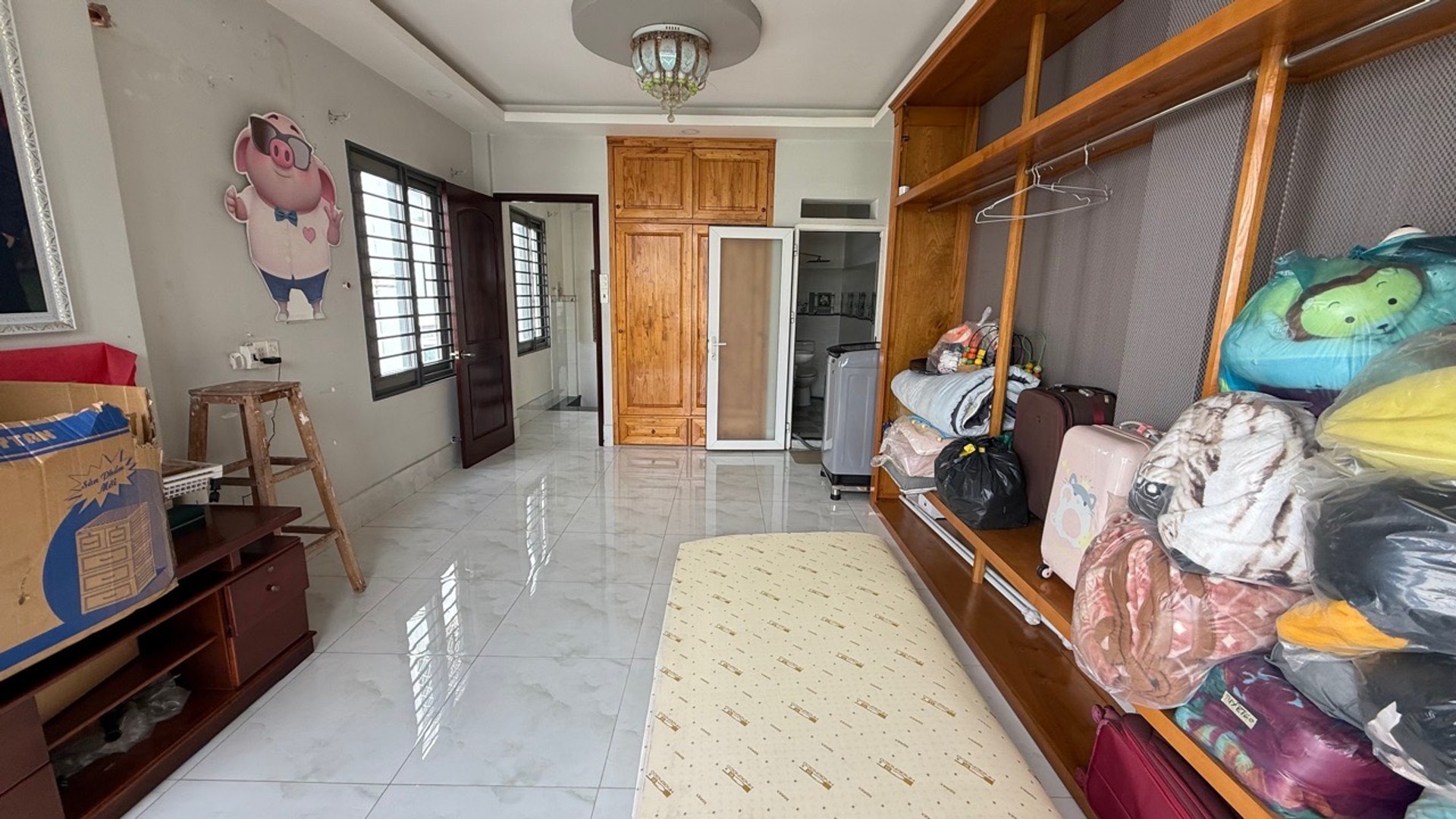 Nhà hẻm xe tải thoáng rộng, 4 tầng sẵn tiện kinh doanh