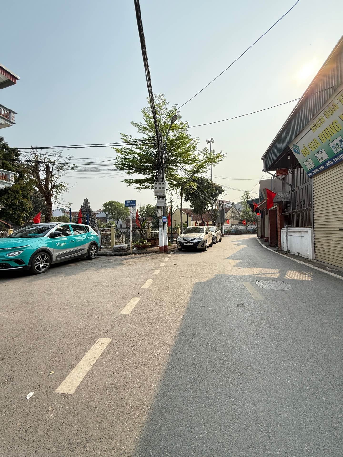 Cơ hội sở hữu nhà phân lô ô tô gần 2 thoáng, nội thất tiền tỷ tại quận trung tâm