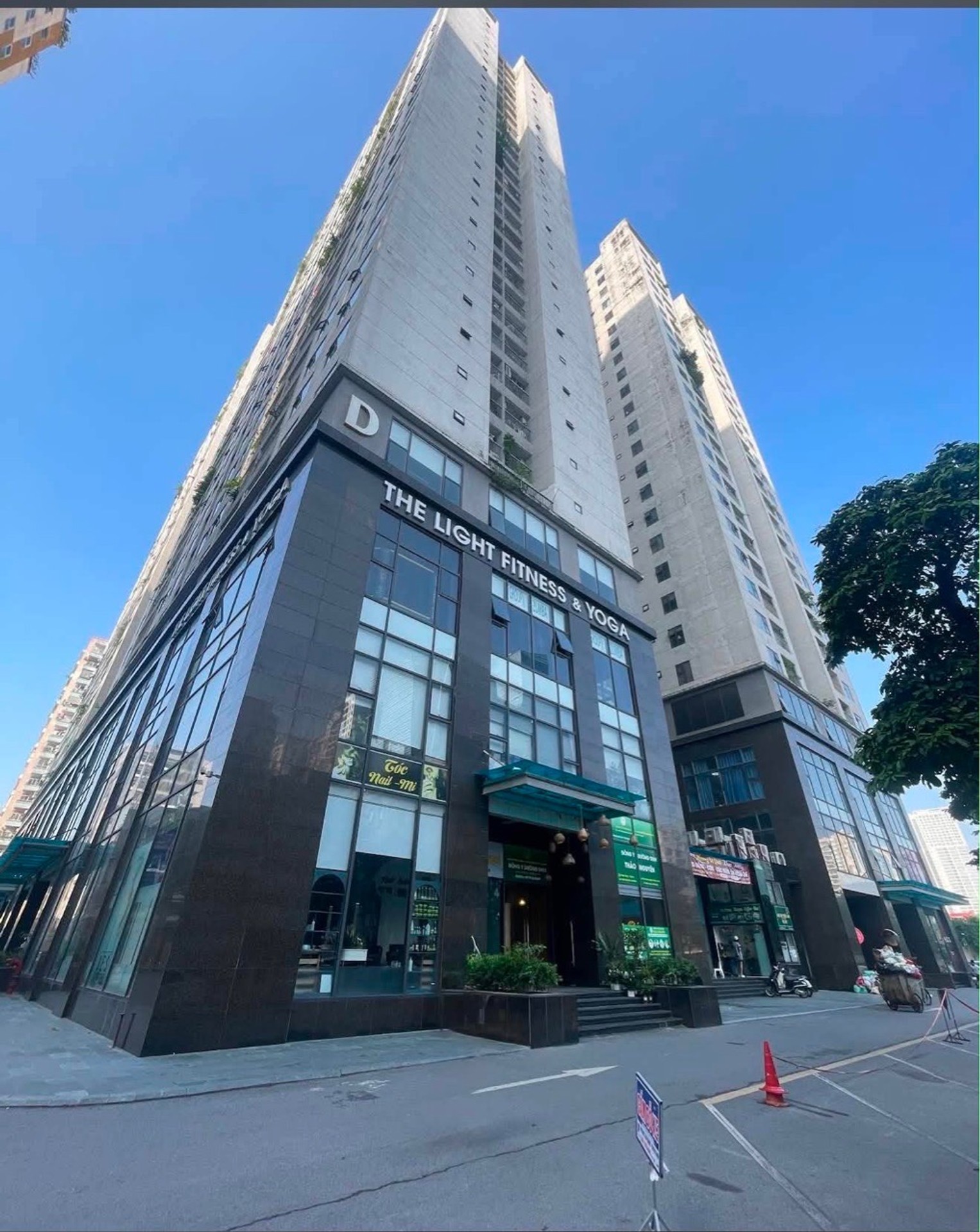 Bán căn hộ chung cư lô góc 138m2 Tòa D Việt Đức Complex Lê Văn Lương