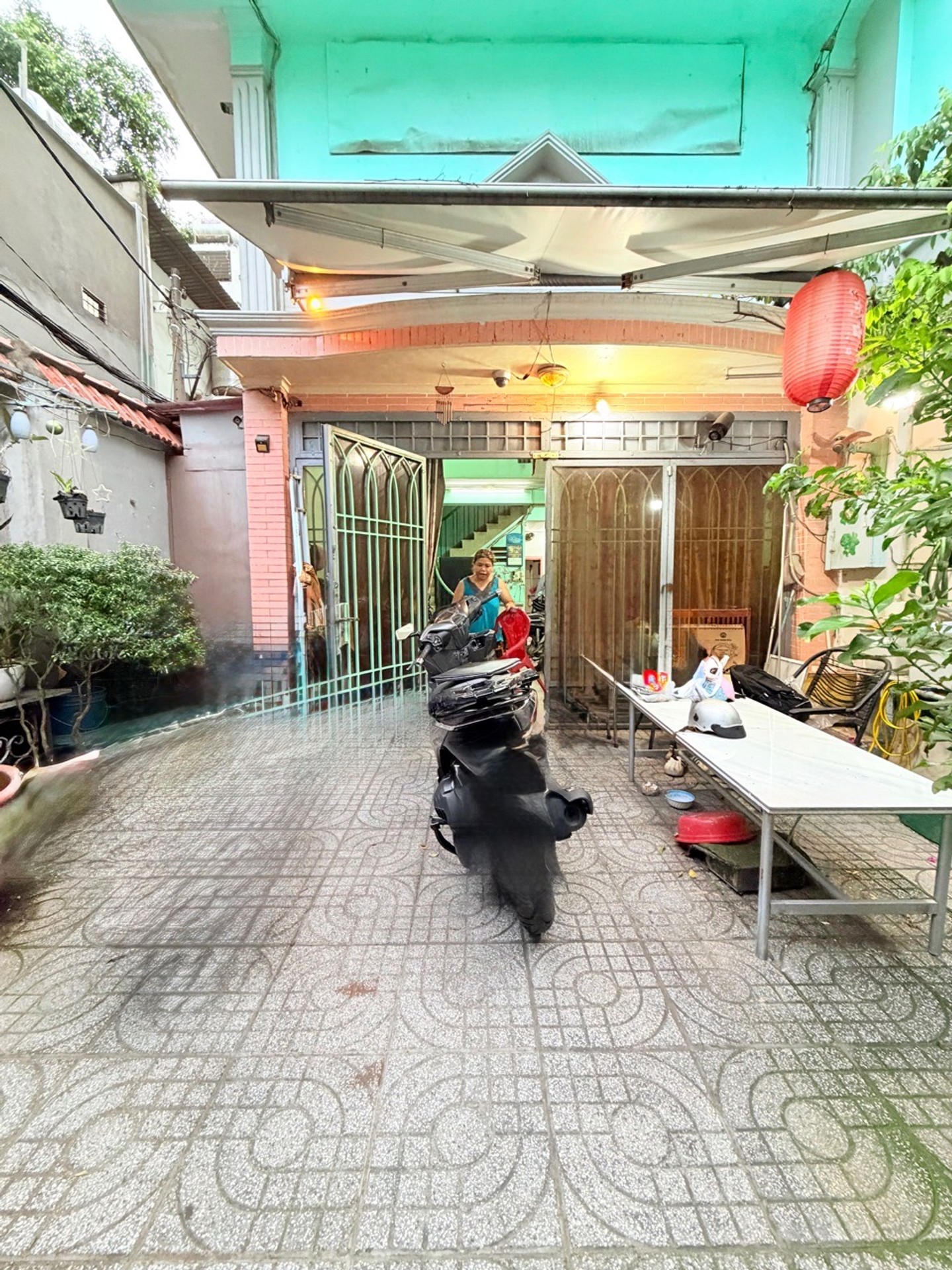 Vị trí đẹp căn góc gần mặt tiền Trường Sa, gần Út Tịch.....khu kinh doanh sầm uất ngày đêm